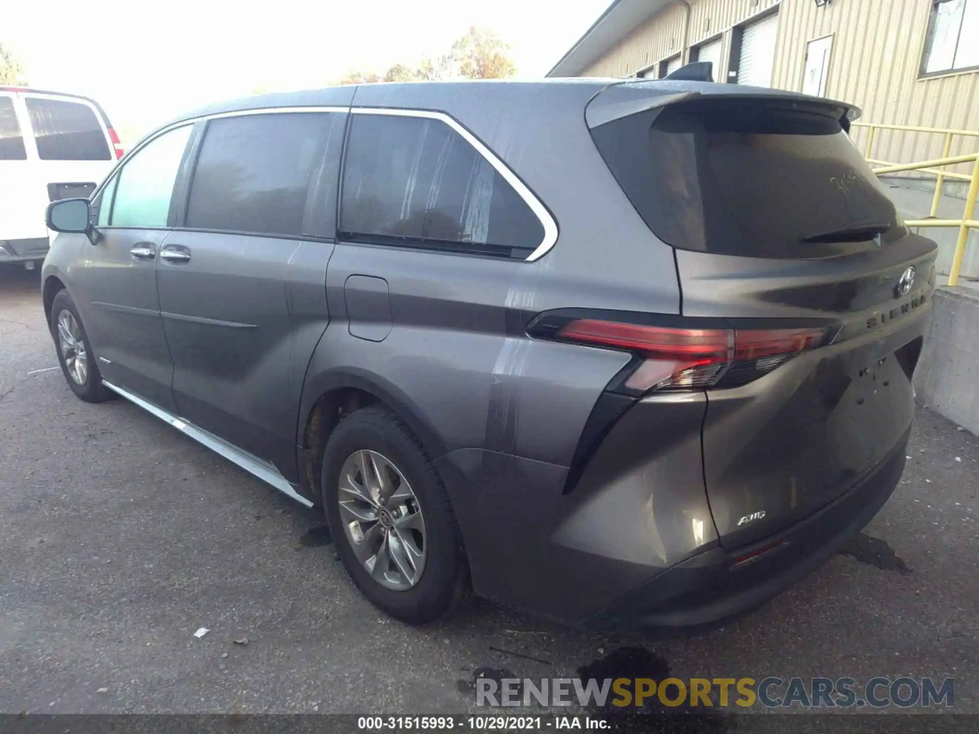 3 Фотография поврежденного автомобиля 5TDYSKFC2MS008288 TOYOTA SIENNA 2021