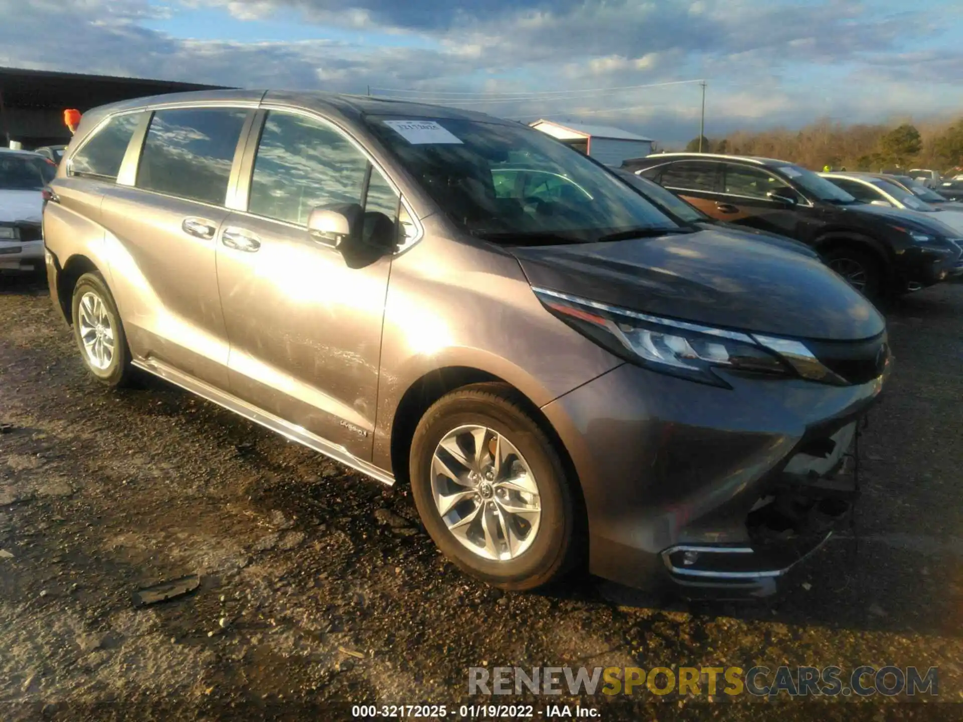 1 Photograph of a damaged car 5TDYSKFC3MS004735 TOYOTA SIENNA 2021