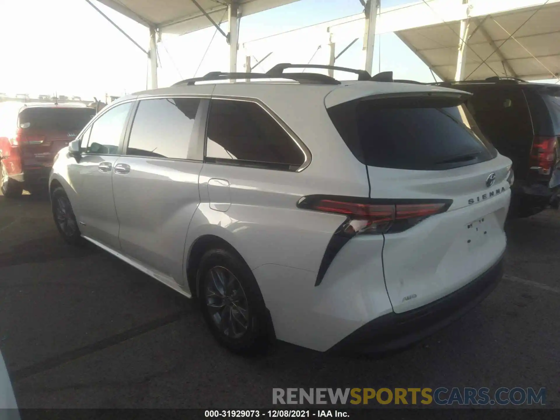 3 Photograph of a damaged car 5TDYSKFC5MS032178 TOYOTA SIENNA 2021