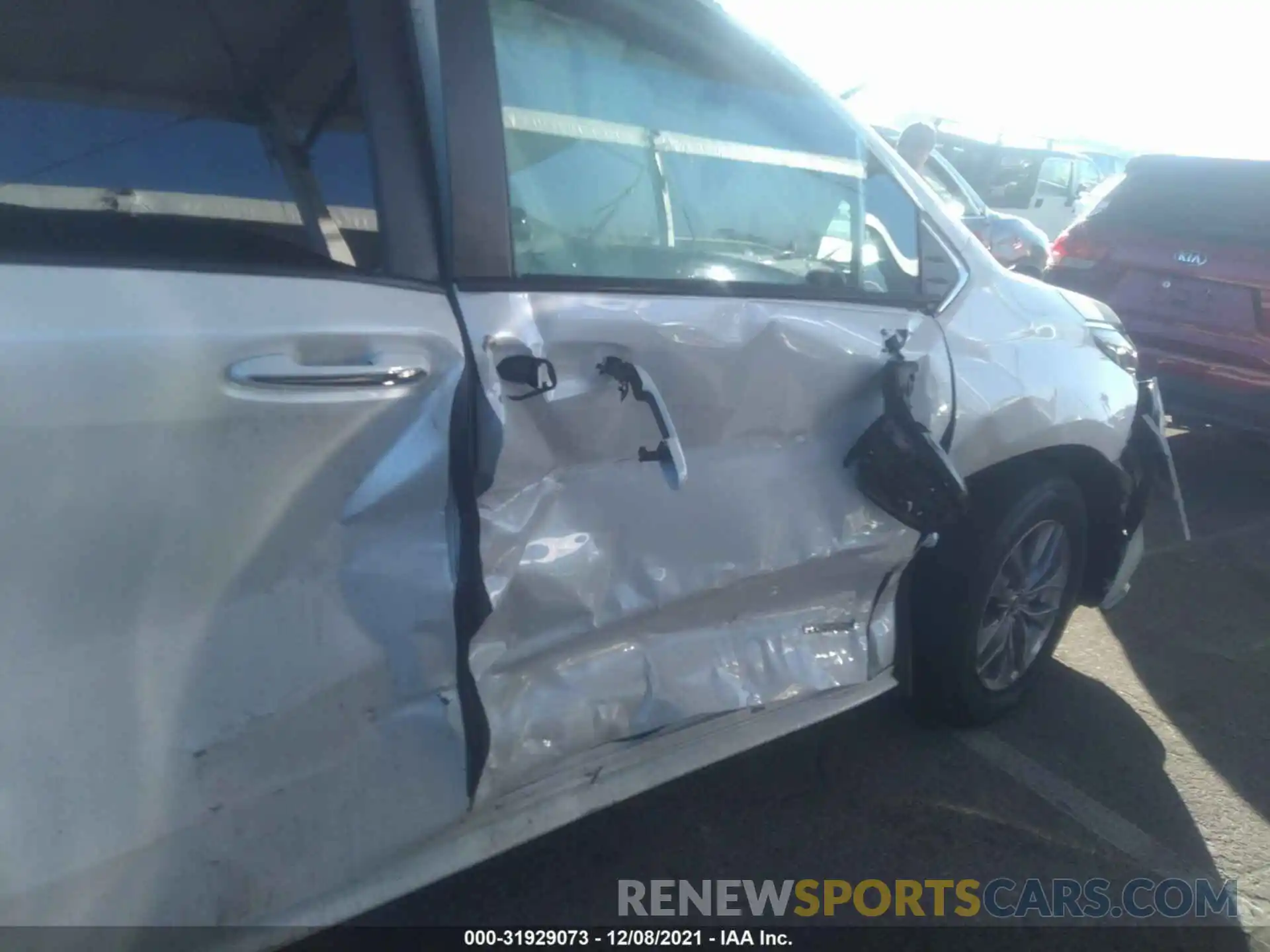 6 Photograph of a damaged car 5TDYSKFC5MS032178 TOYOTA SIENNA 2021