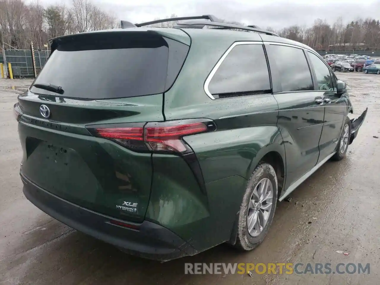 4 Photograph of a damaged car 5TDYSKFC5MS039132 TOYOTA SIENNA 2021