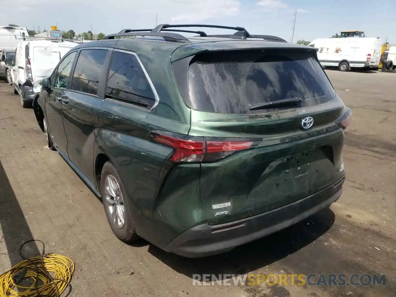 3 Photograph of a damaged car 5TDYSKFC6MS034537 TOYOTA SIENNA 2021