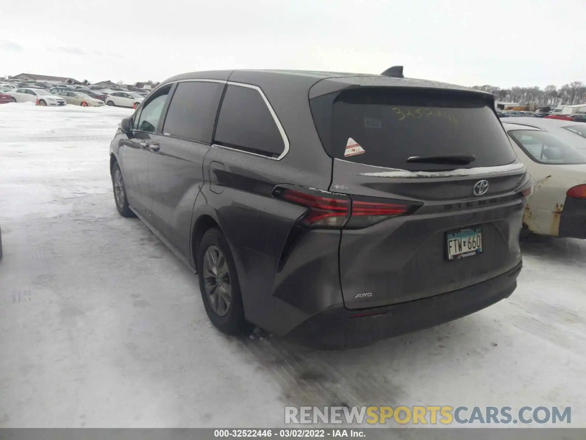 3 Photograph of a damaged car 5TDYSKFC7MS009548 TOYOTA SIENNA 2021