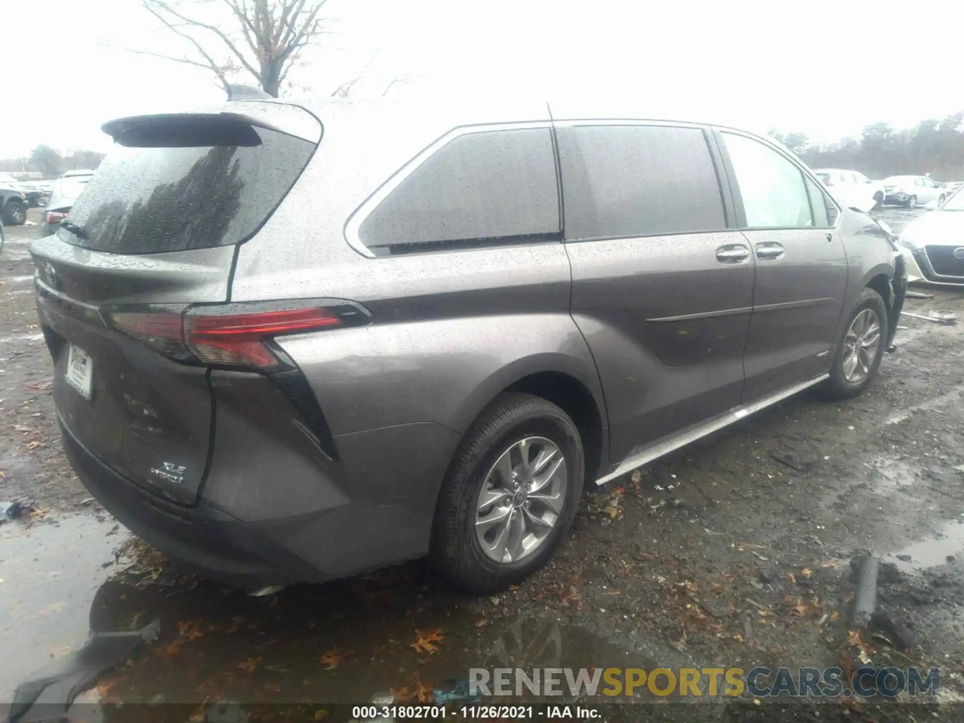 4 Photograph of a damaged car 5TDYSKFC7MS040394 TOYOTA SIENNA 2021