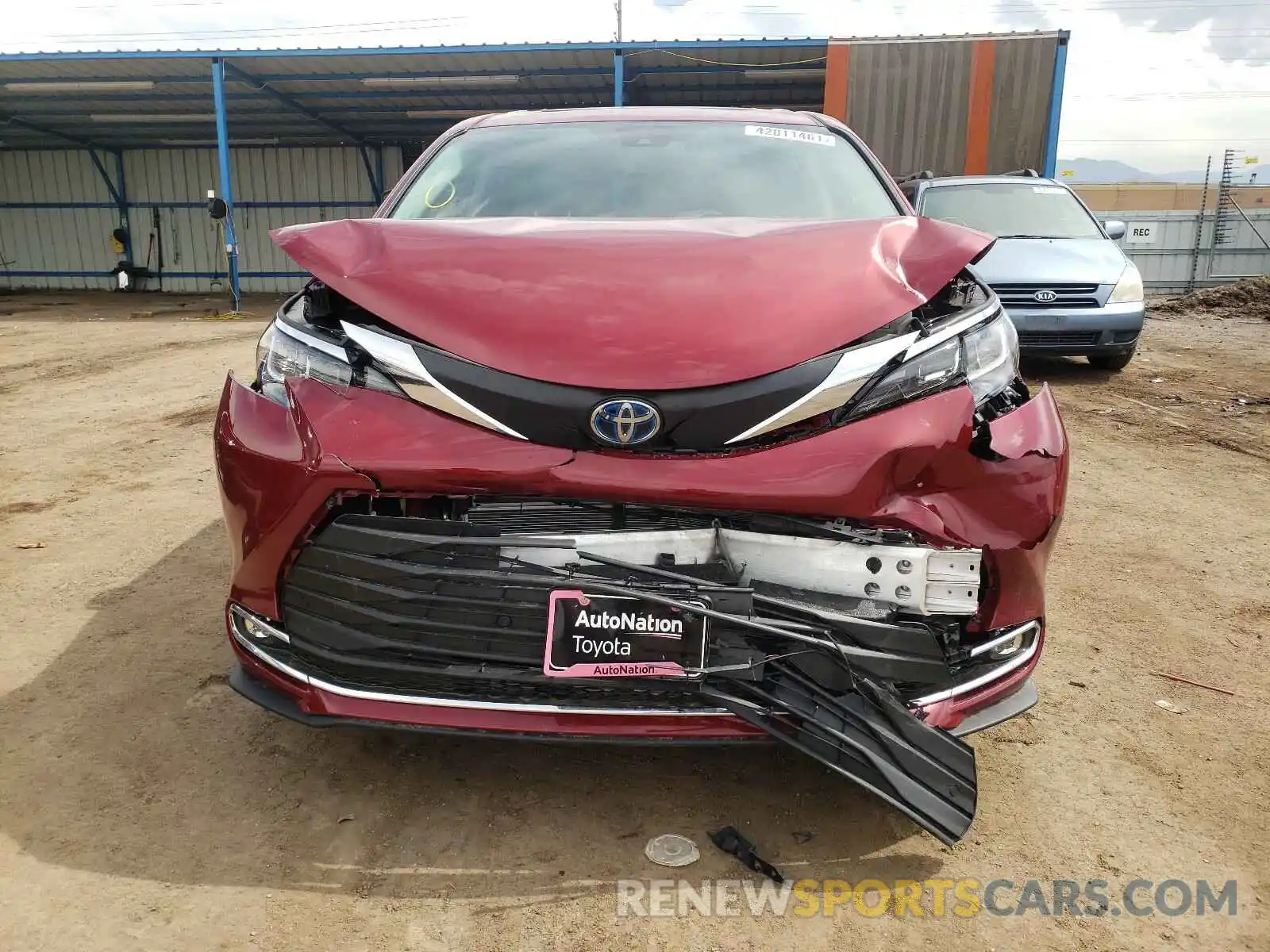 9 Photograph of a damaged car 5TDYSKFC8MS016394 TOYOTA SIENNA 2021