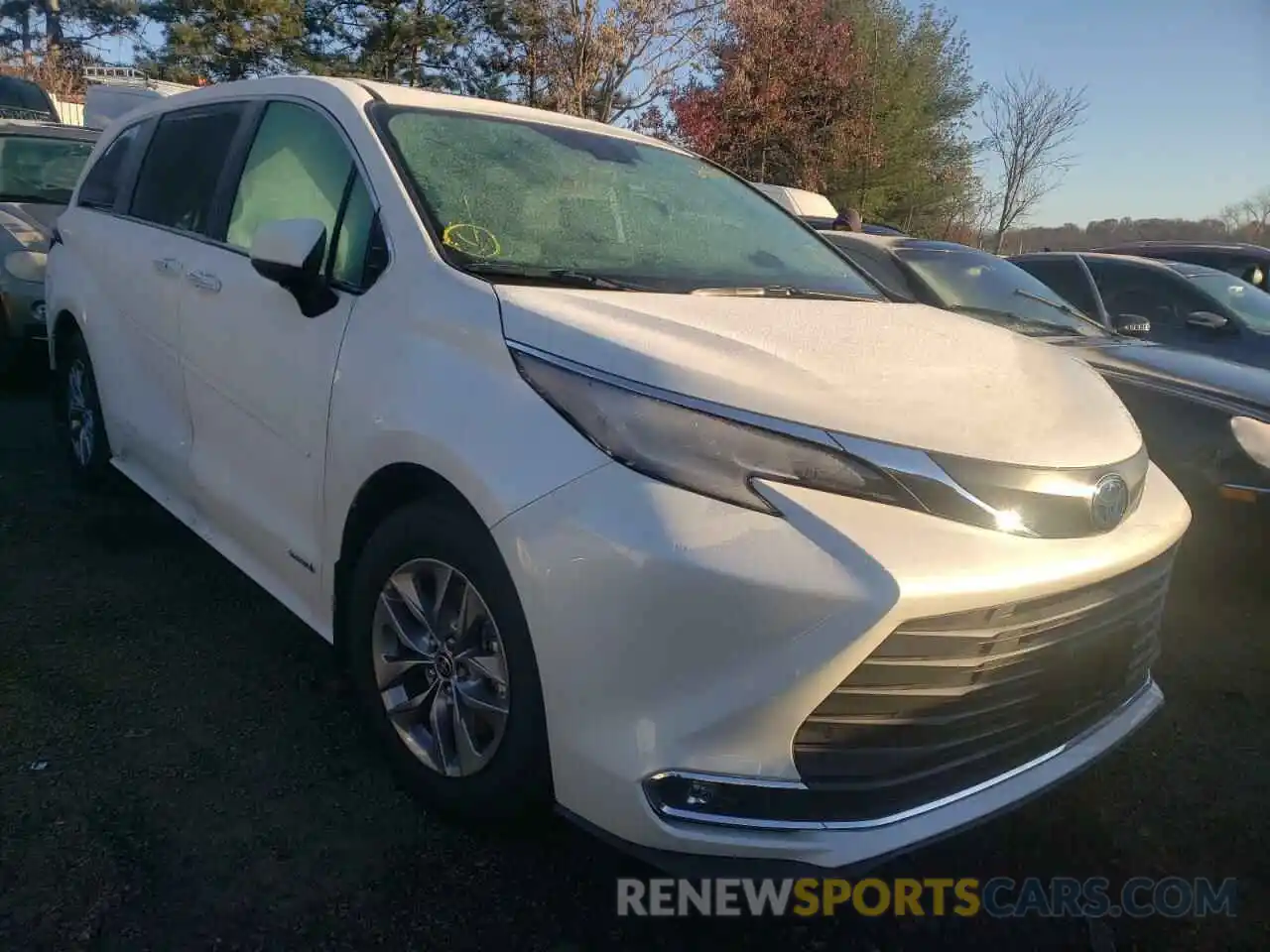 1 Photograph of a damaged car 5TDYSKFC8MS016668 TOYOTA SIENNA 2021