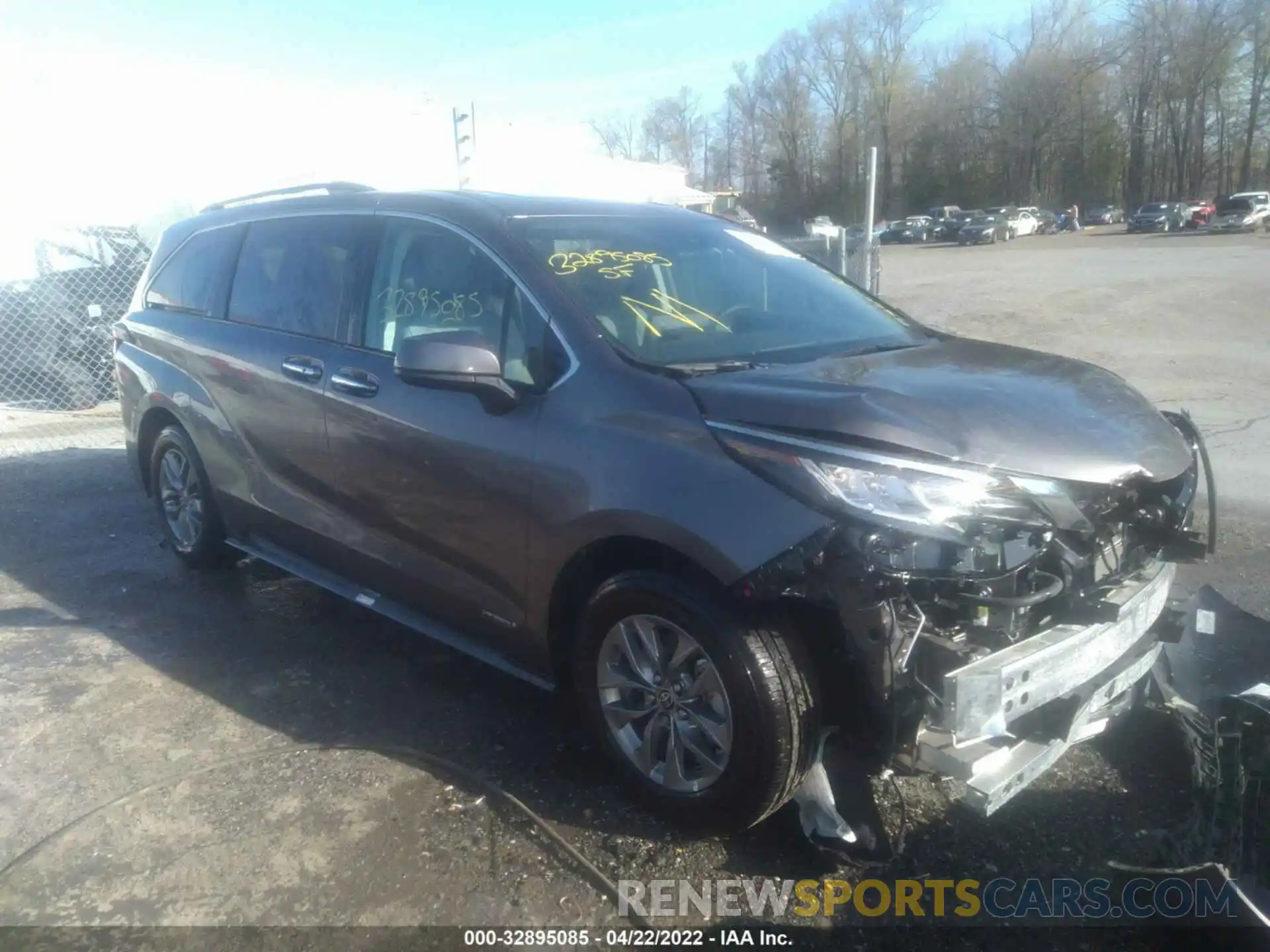 1 Photograph of a damaged car 5TDYSKFC8MS029016 TOYOTA SIENNA 2021