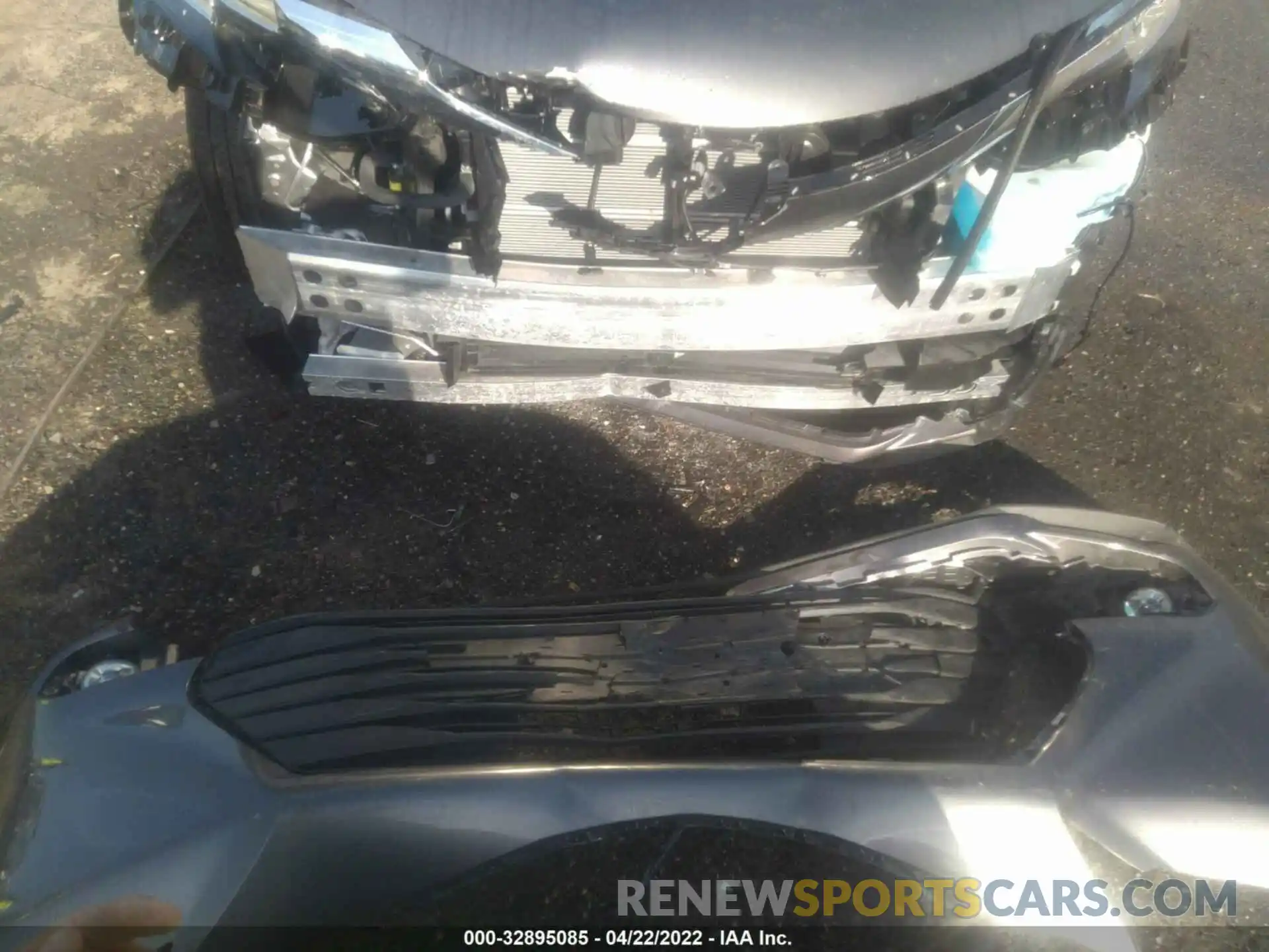 12 Photograph of a damaged car 5TDYSKFC8MS029016 TOYOTA SIENNA 2021