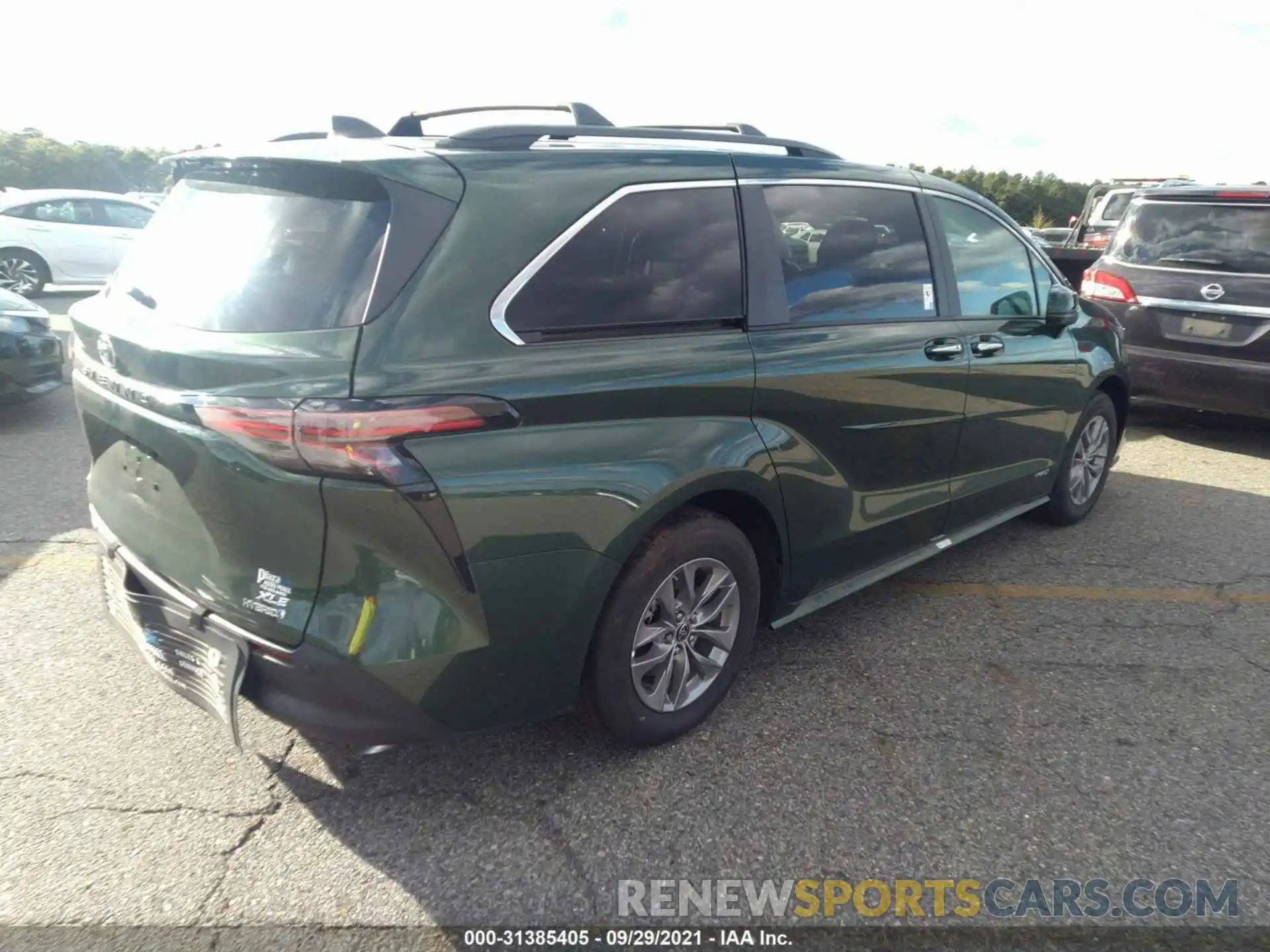 4 Photograph of a damaged car 5TDYSKFC8MS034734 TOYOTA SIENNA 2021