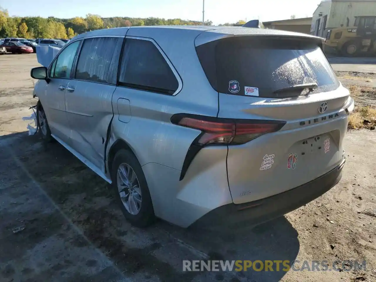 3 Photograph of a damaged car 5TDYSKFC9MS012158 TOYOTA SIENNA 2021