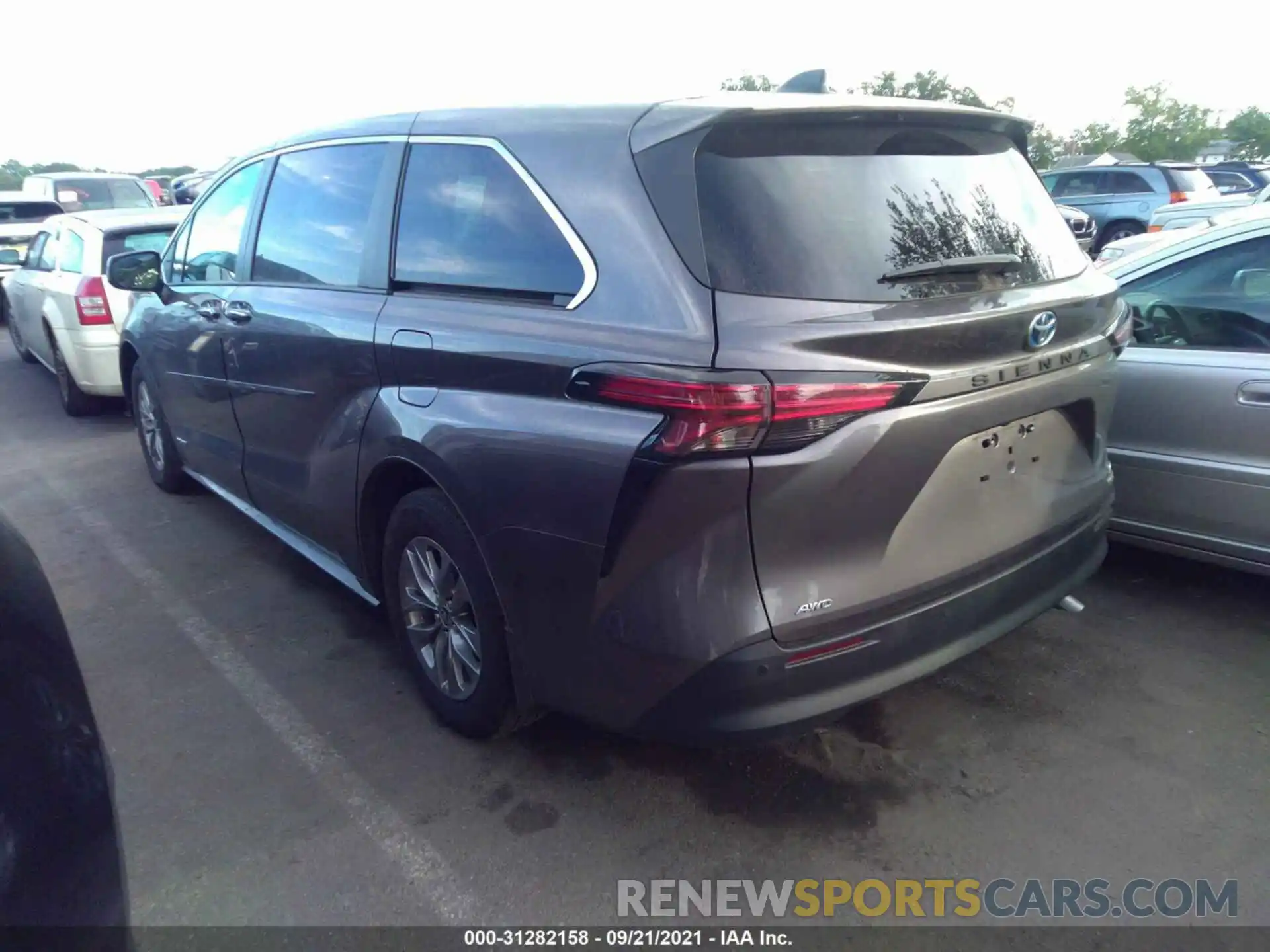 3 Фотография поврежденного автомобиля 5TDYSKFCXMS011570 TOYOTA SIENNA 2021