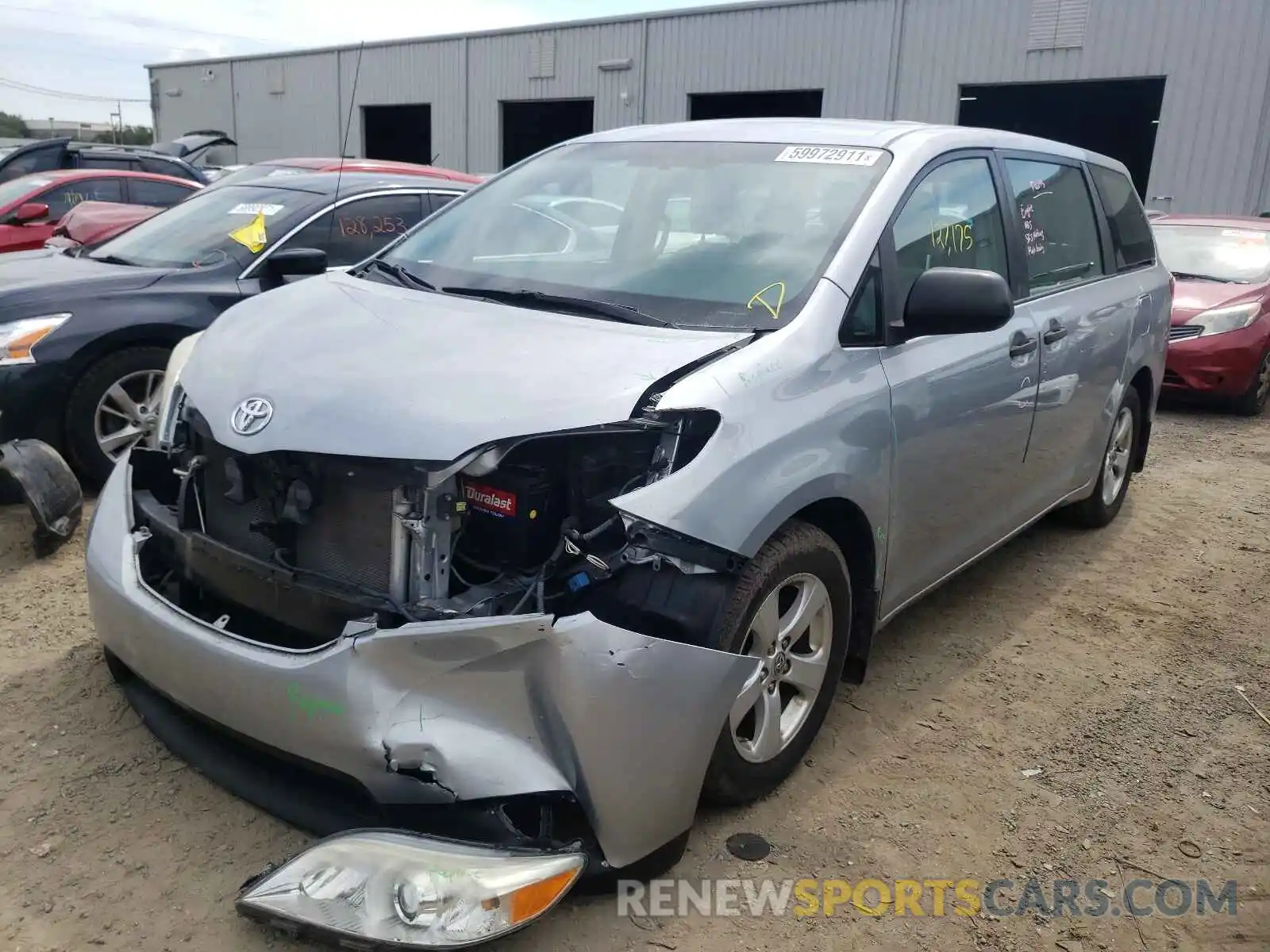 2 Photograph of a damaged car 5TDZK3DC6ES502832 TOYOTA SIENNA 2021