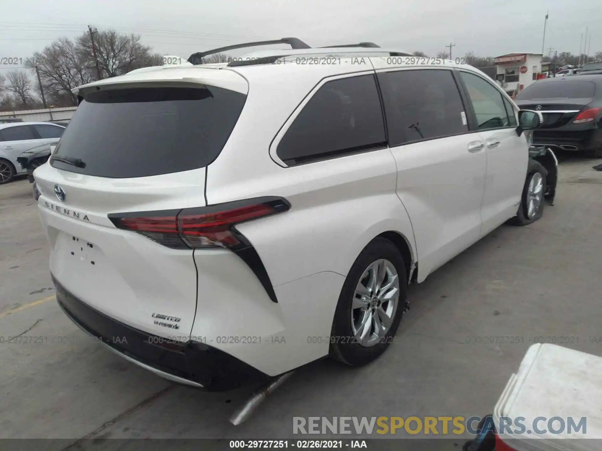 4 Фотография поврежденного автомобиля 5TDZRKEC0MS012518 TOYOTA SIENNA 2021