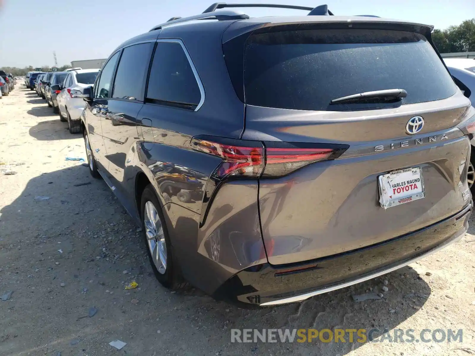 3 Photograph of a damaged car 5TDZRKEC1MS052980 TOYOTA SIENNA 2021