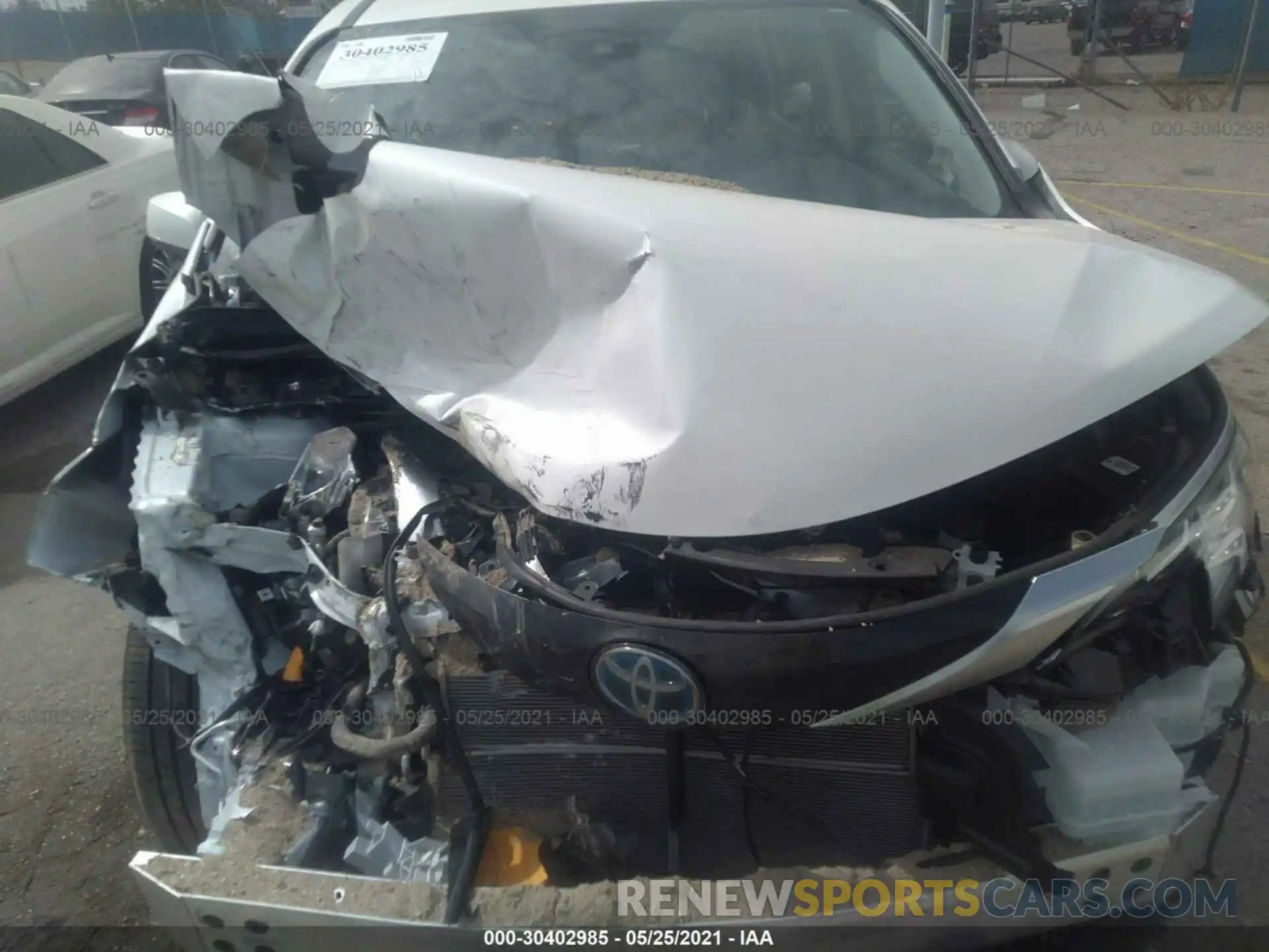 10 Photograph of a damaged car 5TDZRKEC2MS008552 TOYOTA SIENNA 2021