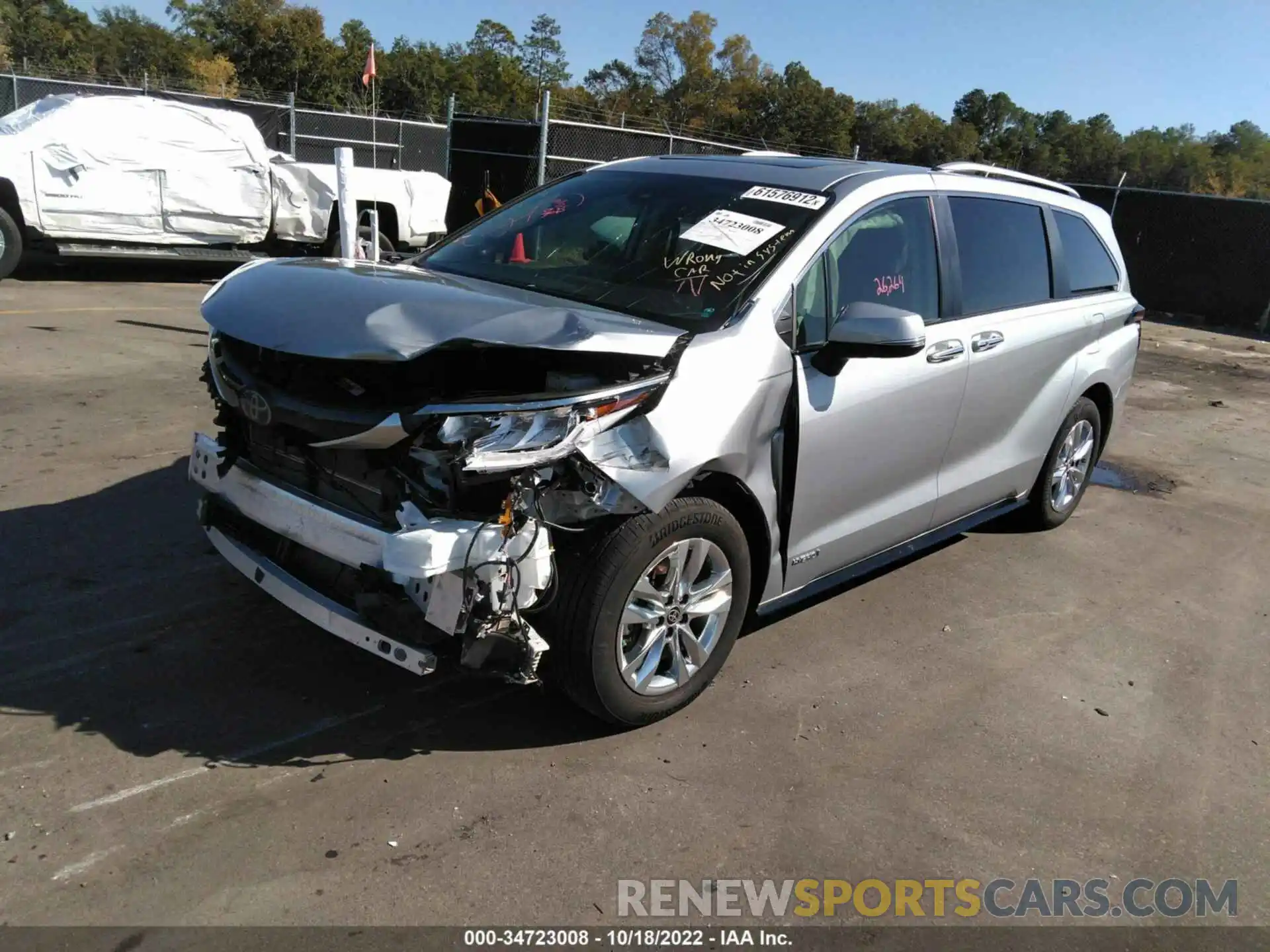 2 Photograph of a damaged car 5TDZRKEC2MS031863 TOYOTA SIENNA 2021