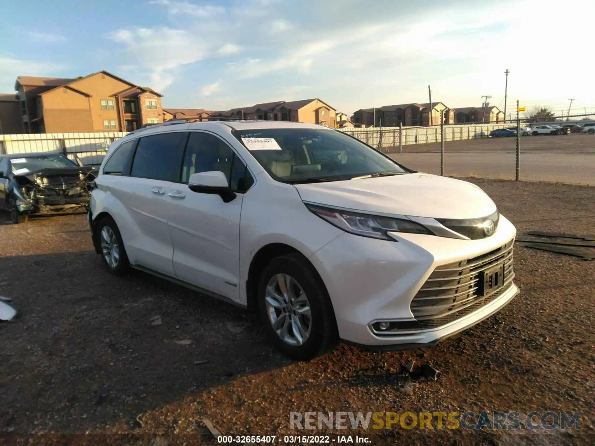 1 Photograph of a damaged car 5TDZRKEC5MS037091 TOYOTA SIENNA 2021