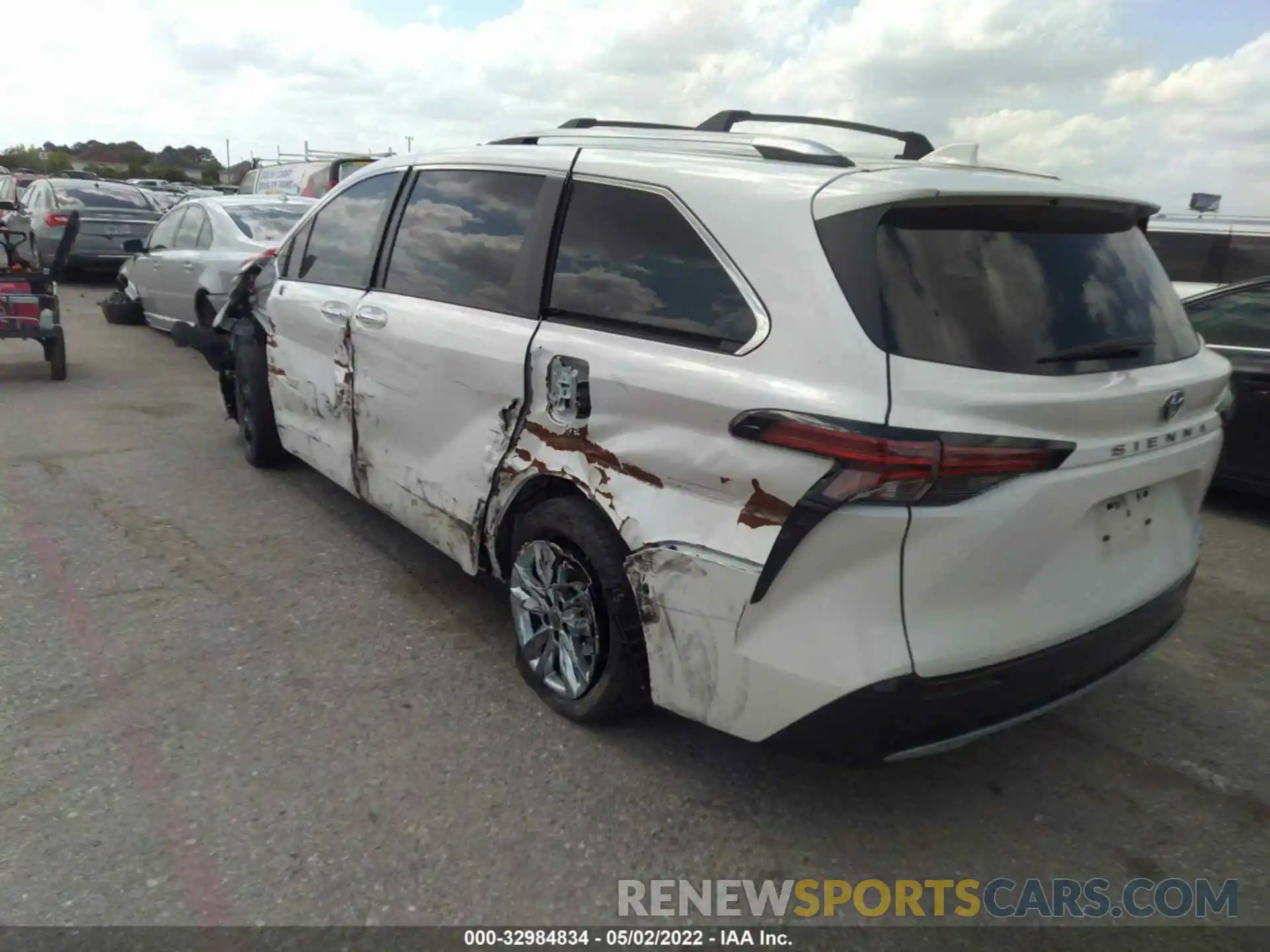 3 Фотография поврежденного автомобиля 5TDZRKEC6MS018226 TOYOTA SIENNA 2021