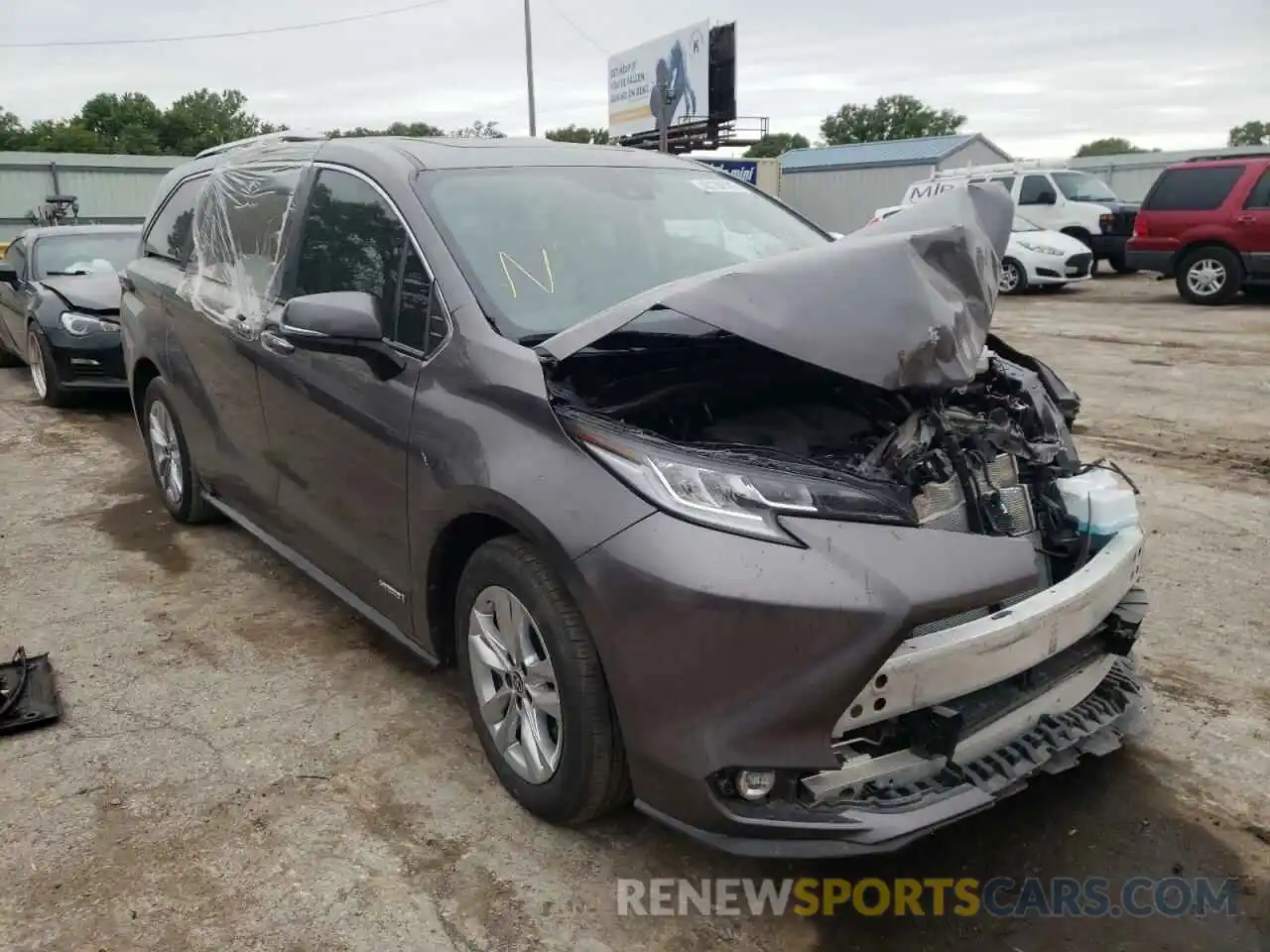 1 Photograph of a damaged car 5TDZRKEC9MS007771 TOYOTA SIENNA 2021