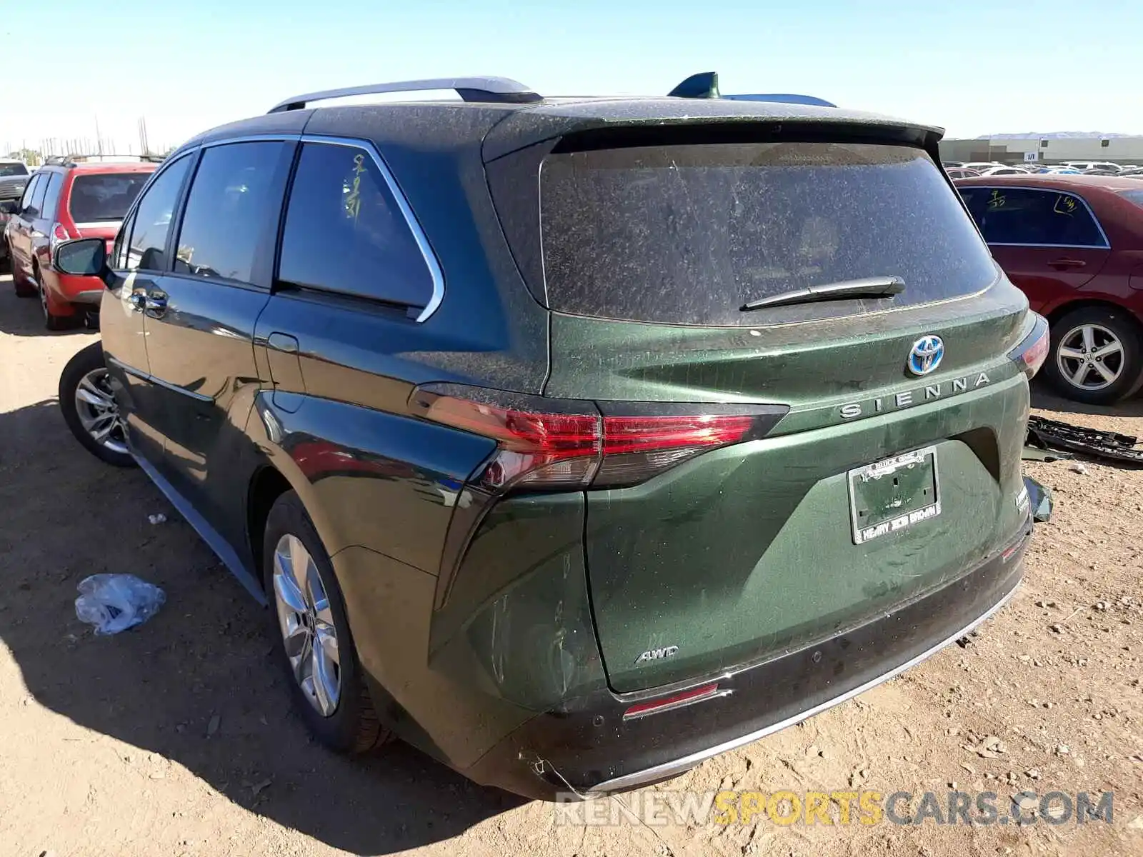 3 Photograph of a damaged car 5TDZSKFC0MS002901 TOYOTA SIENNA 2021