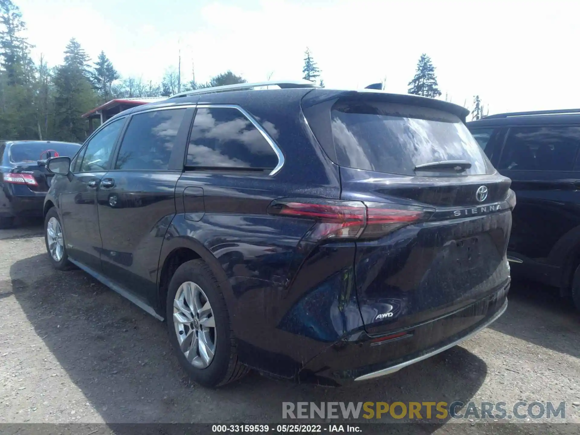 3 Photograph of a damaged car 5TDZSKFC1MS020288 TOYOTA SIENNA 2021