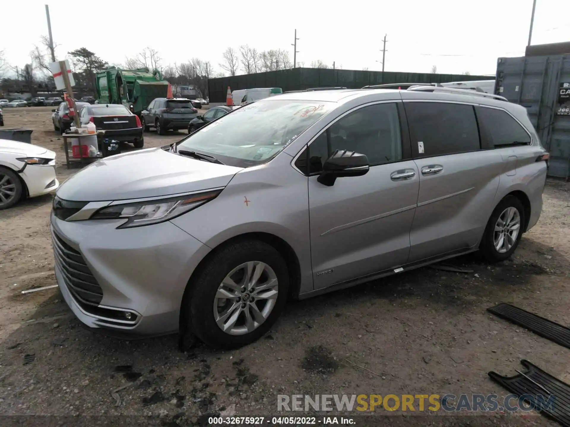 2 Photograph of a damaged car 5TDZSKFC1MS032313 TOYOTA SIENNA 2021