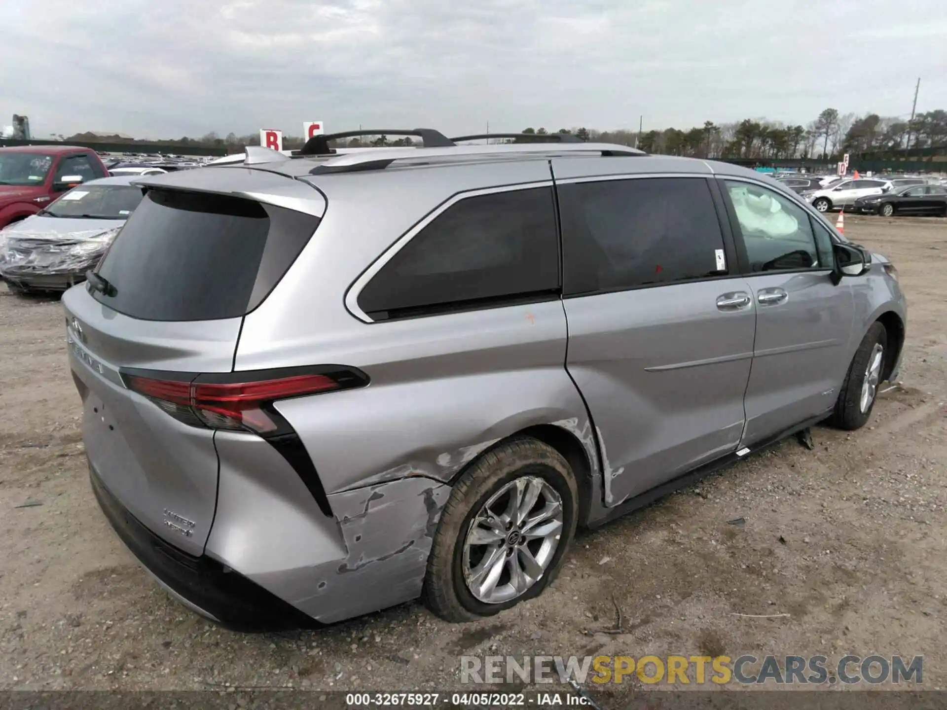 4 Фотография поврежденного автомобиля 5TDZSKFC1MS032313 TOYOTA SIENNA 2021