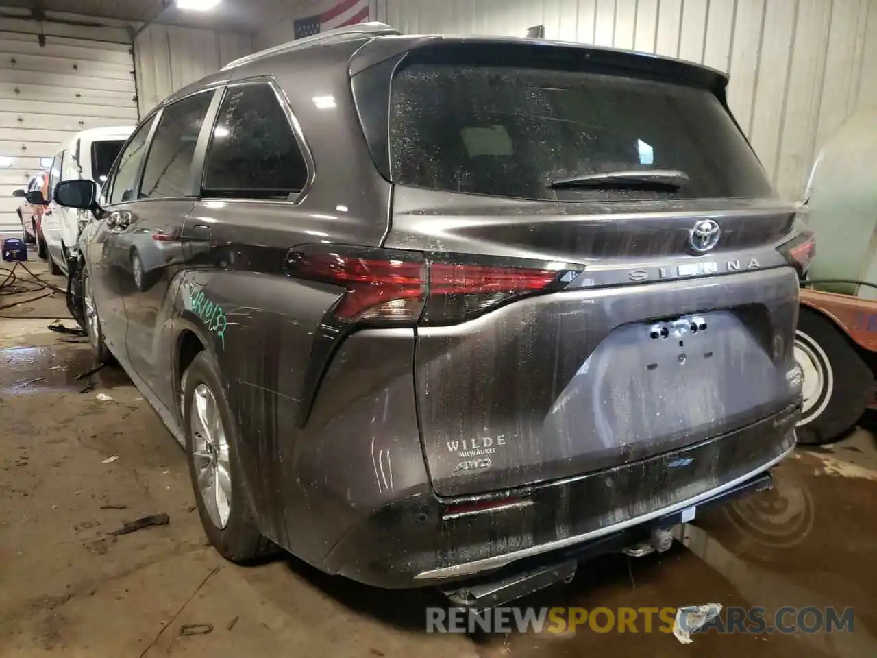 3 Фотография поврежденного автомобиля 5TDZSKFC3MS036508 TOYOTA SIENNA 2021