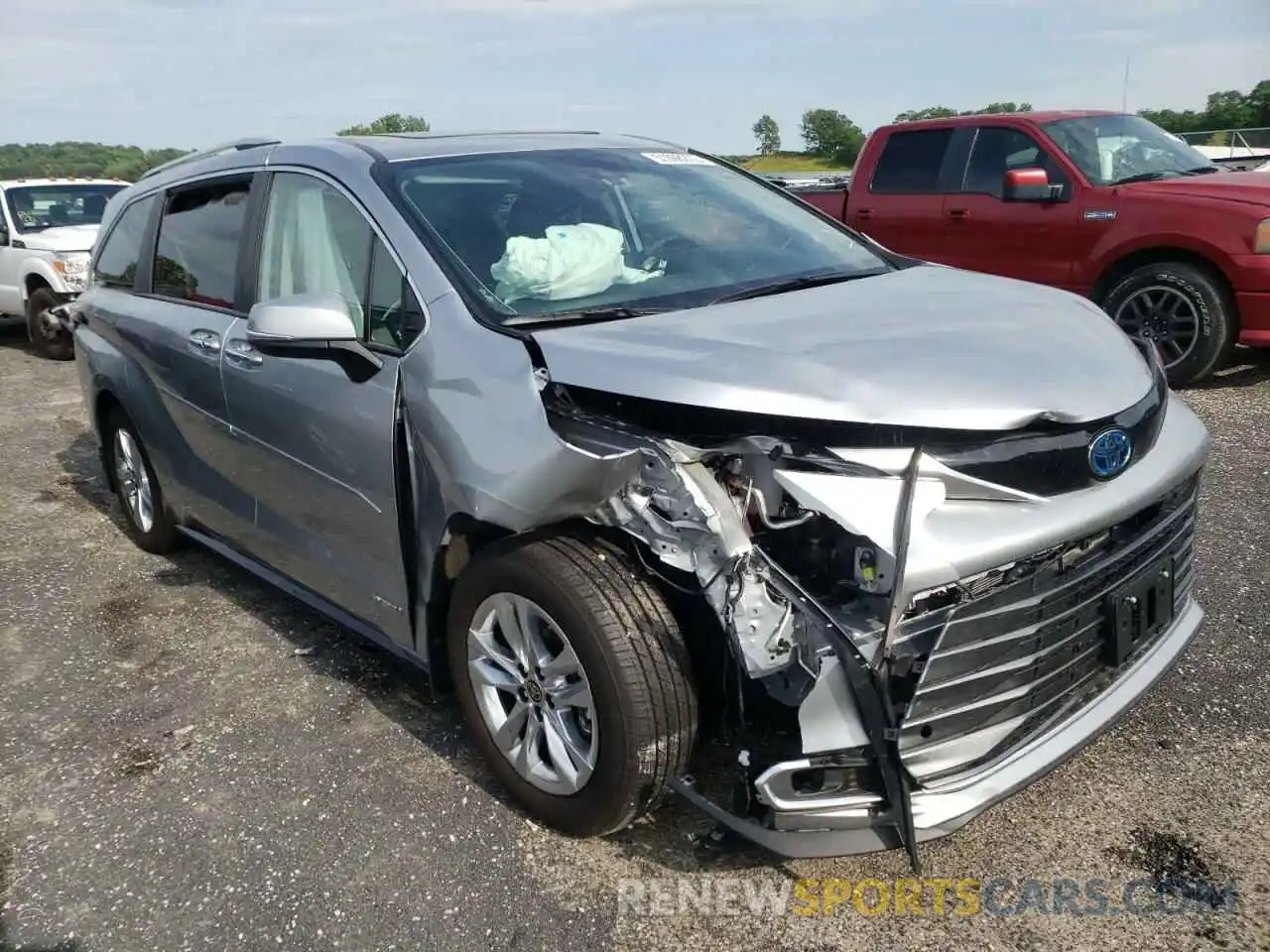 1 Photograph of a damaged car 5TDZSKFC7MS037130 TOYOTA SIENNA 2021