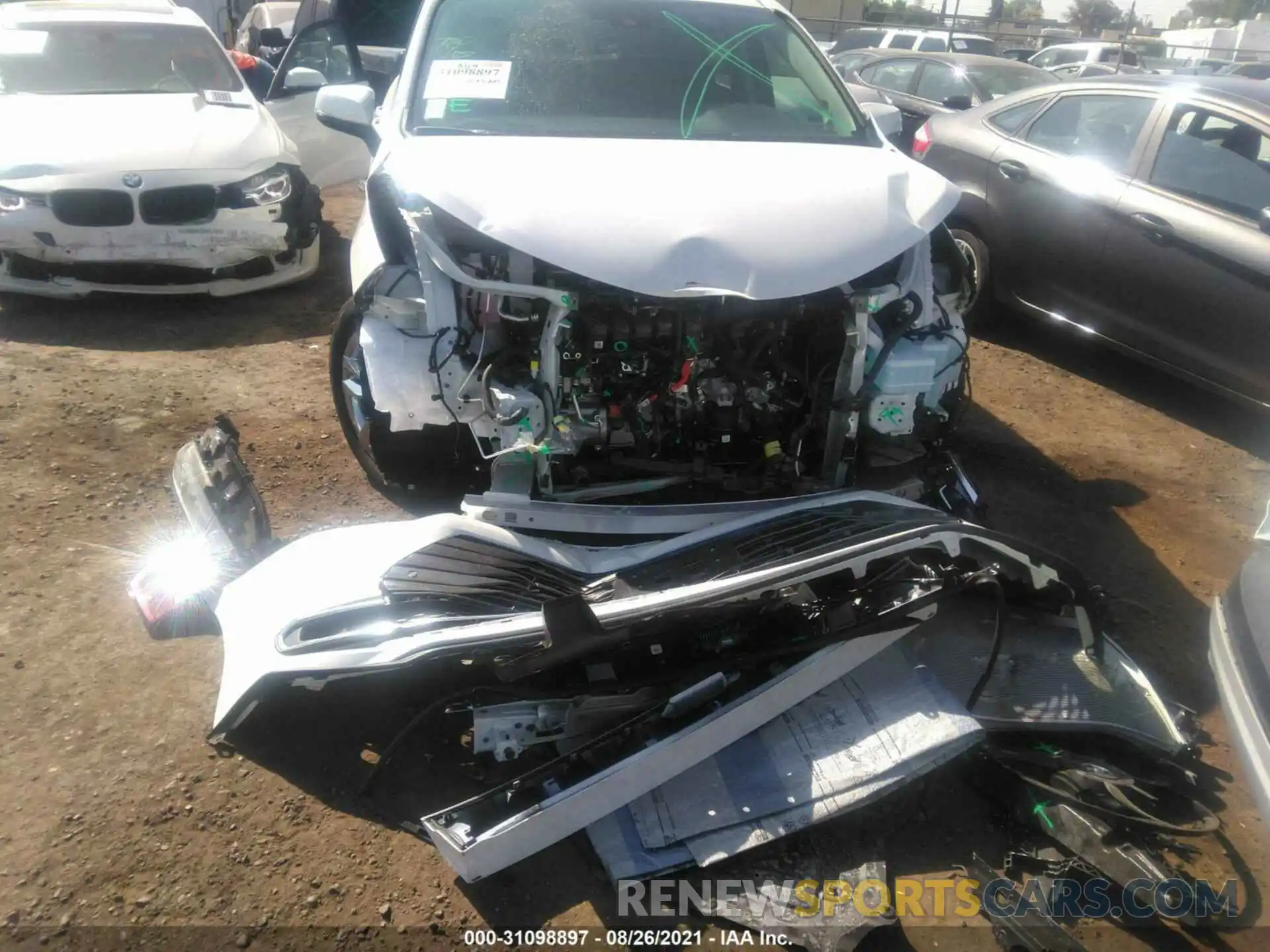 12 Photograph of a damaged car 5TDZSKFC9MS029627 TOYOTA SIENNA 2021