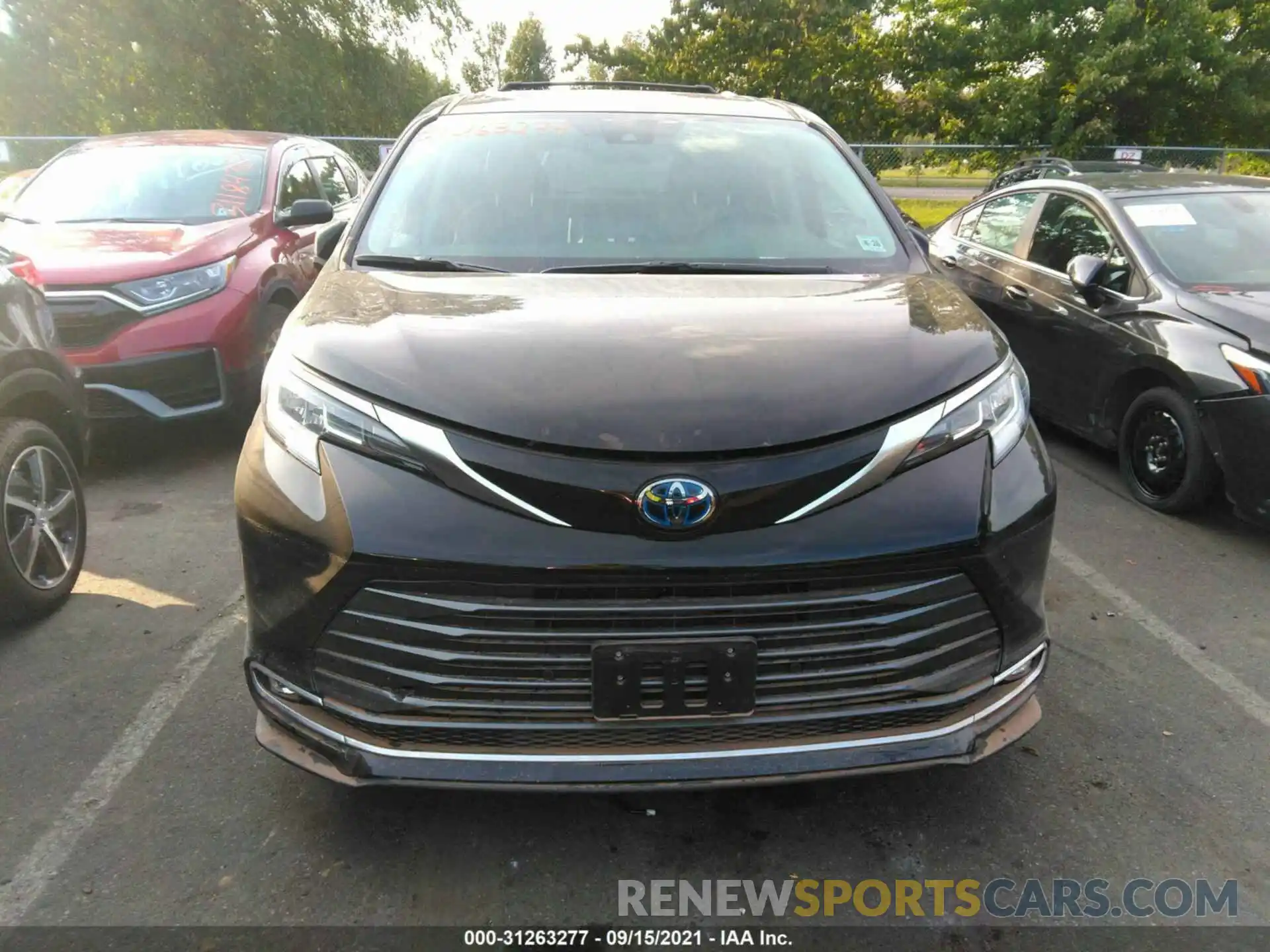 6 Photograph of a damaged car 5TDZSKFCXMS005465 TOYOTA SIENNA 2021