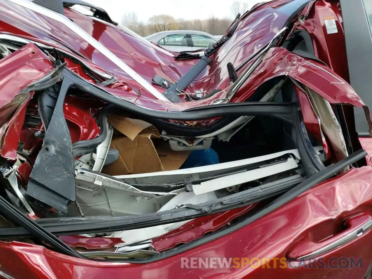 6 Photograph of a damaged car 5TDZSKFCXMS015218 TOYOTA SIENNA 2021