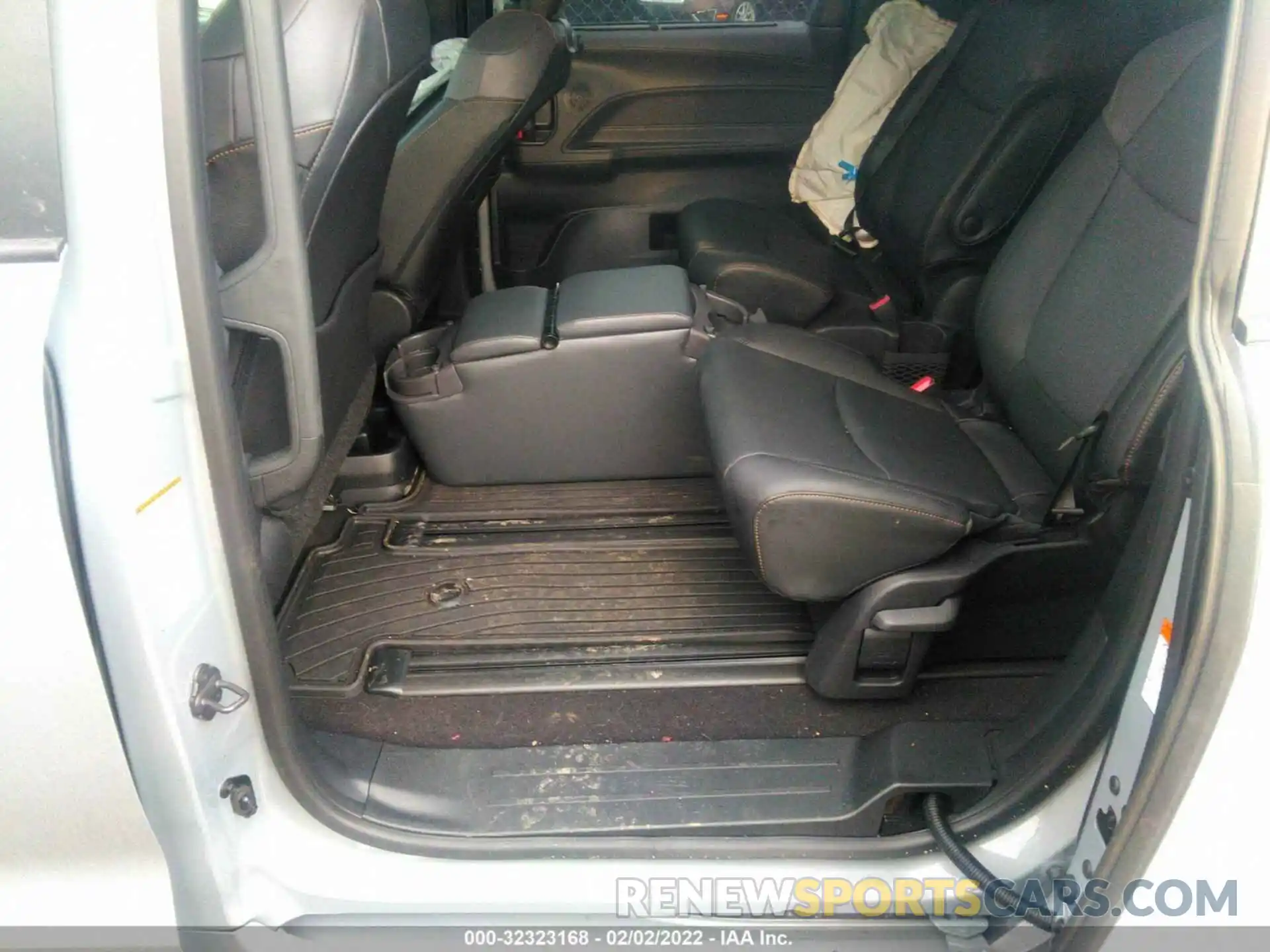 8 Фотография поврежденного автомобиля 5TDASKFC8NS043517 TOYOTA SIENNA 2022