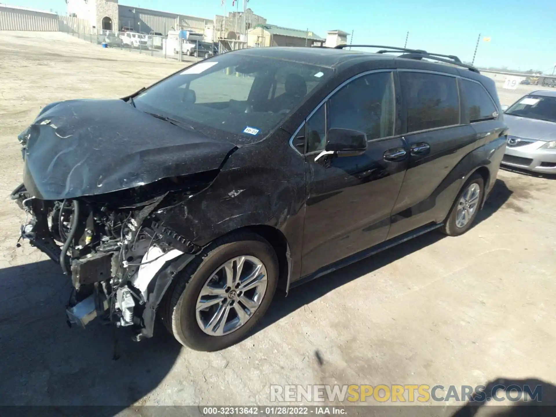 2 Photograph of a damaged car 5TDDSKFC1NS041671 TOYOTA SIENNA 2022