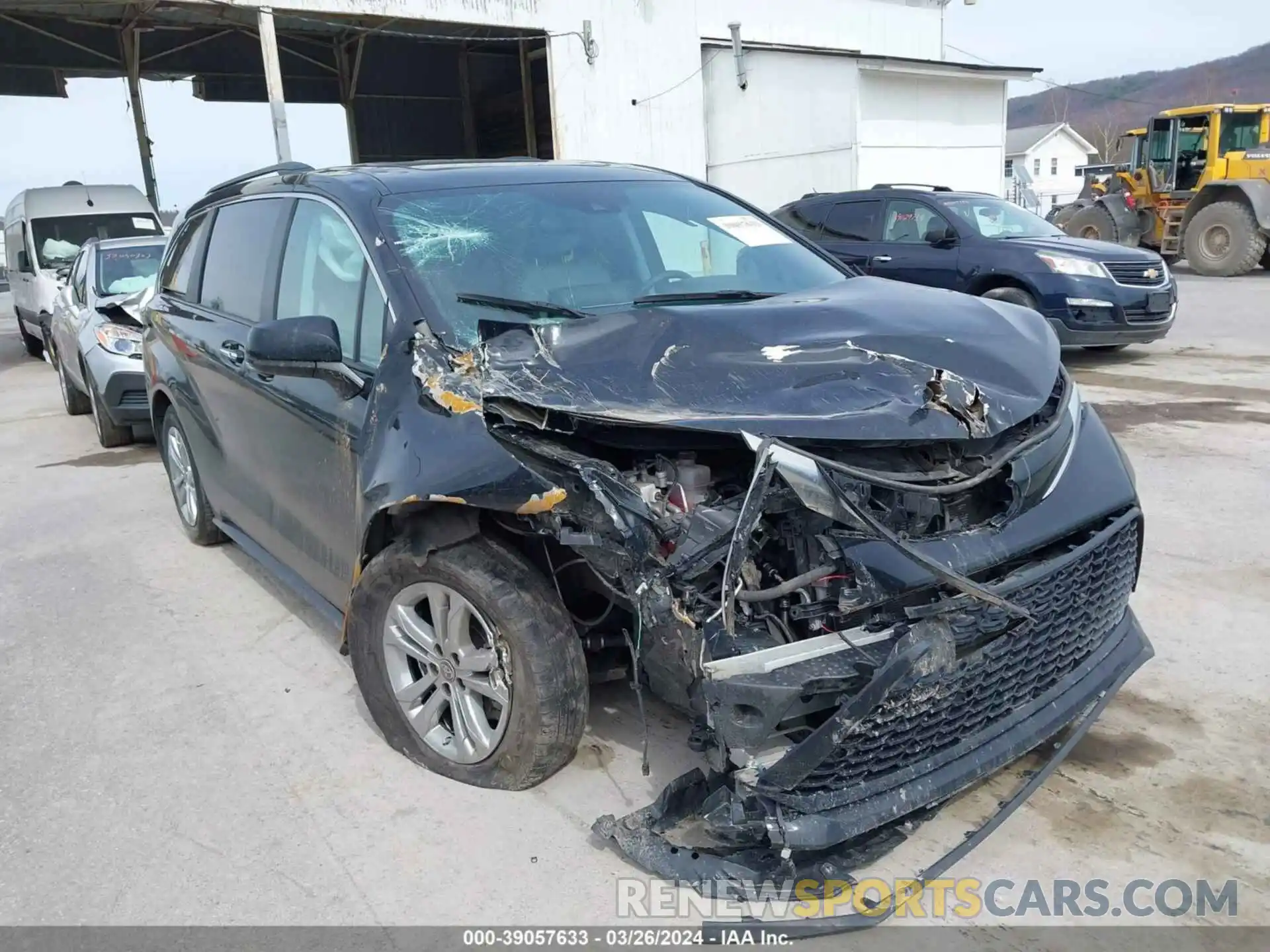 6 Photograph of a damaged car 5TDDSKFC6NS045781 TOYOTA SIENNA 2022