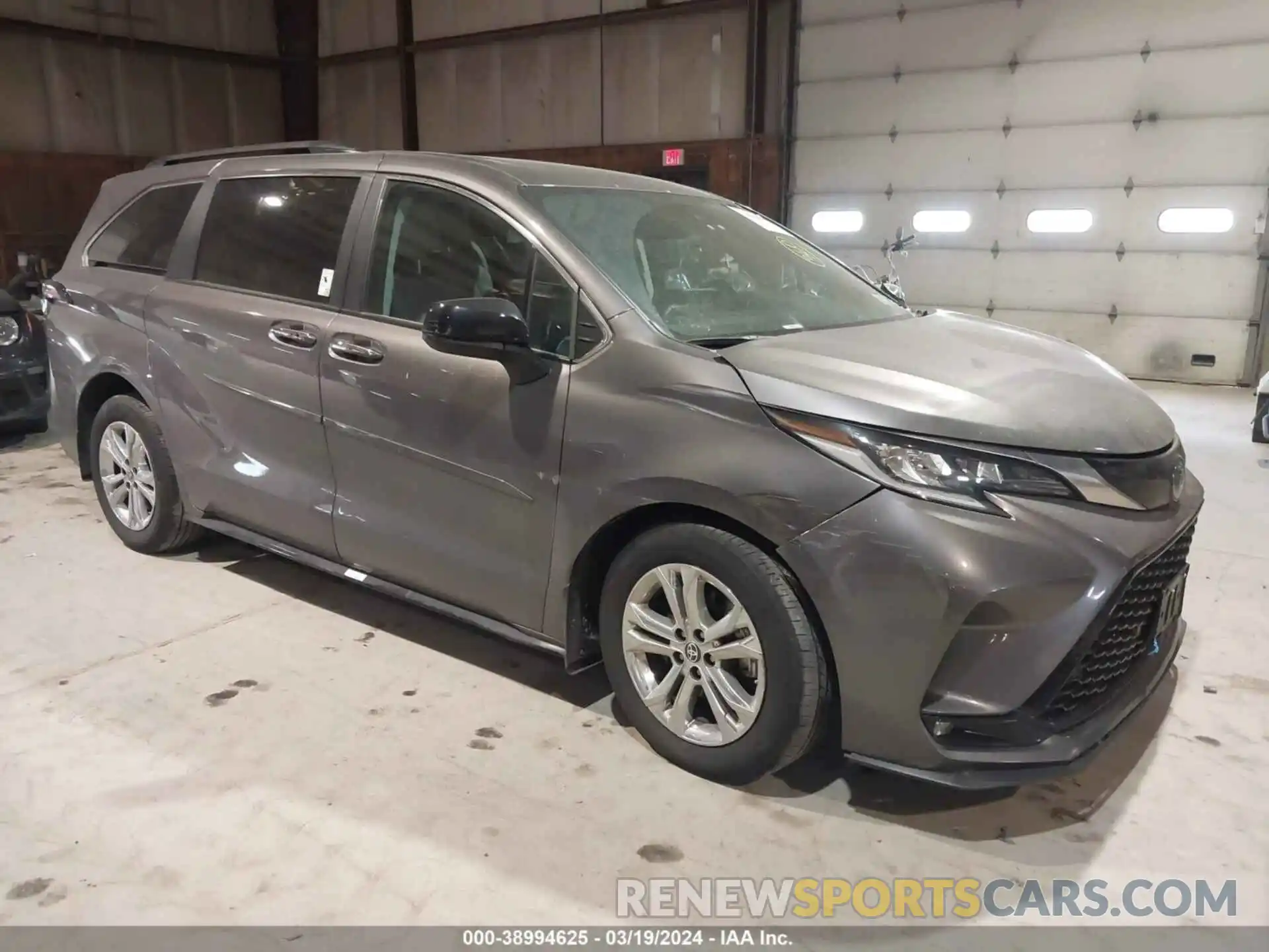 1 Photograph of a damaged car 5TDDSKFC6NS073502 TOYOTA SIENNA 2022