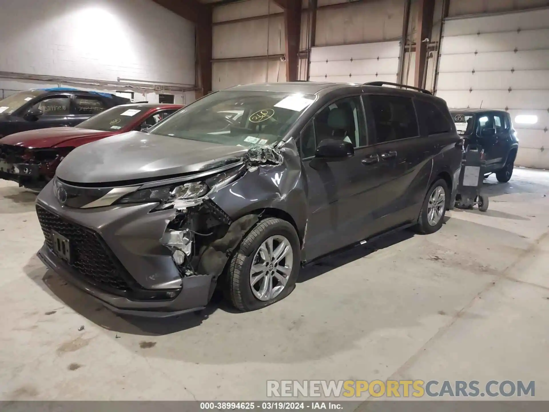 2 Photograph of a damaged car 5TDDSKFC6NS073502 TOYOTA SIENNA 2022