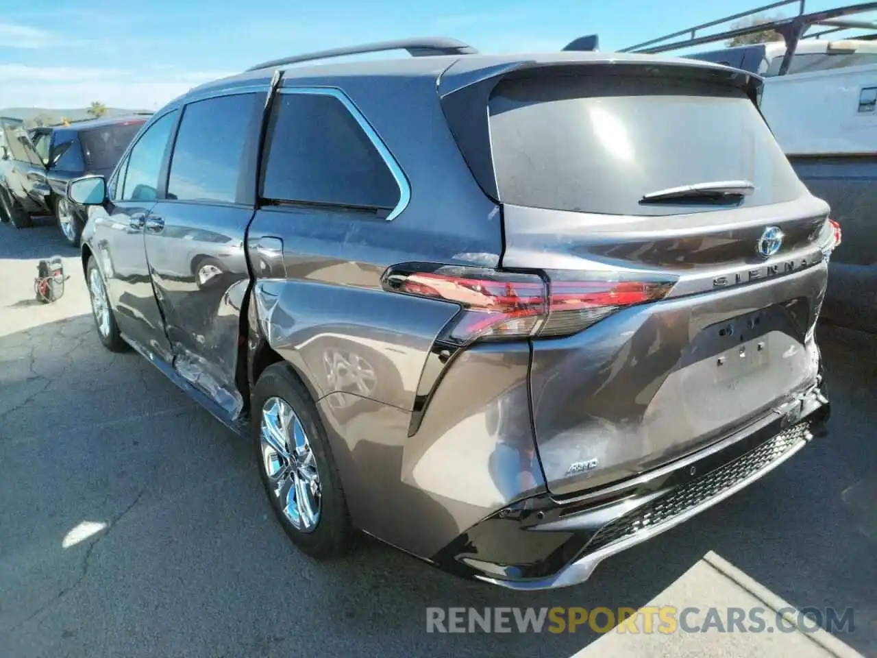 3 Фотография поврежденного автомобиля 5TDDSKFCXNS052779 TOYOTA SIENNA 2022