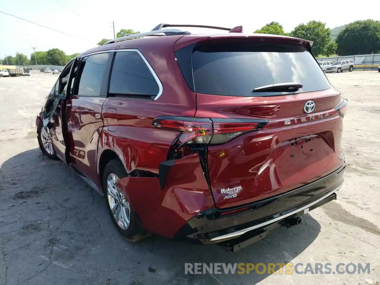 3 Photograph of a damaged car 5TDESKFC6NS055778 TOYOTA SIENNA 2022