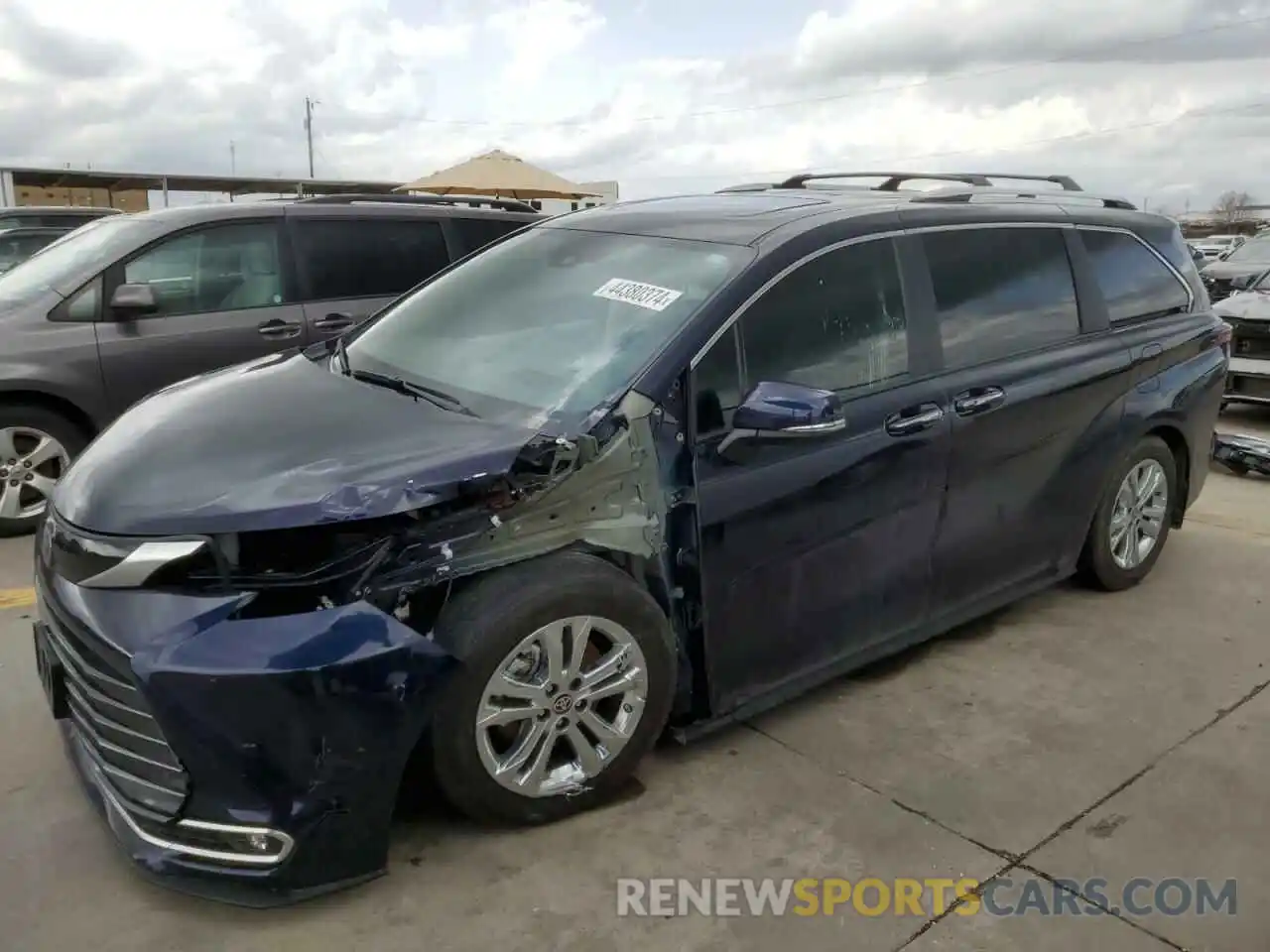 1 Фотография поврежденного автомобиля 5TDESKFC8NS056494 TOYOTA SIENNA 2022