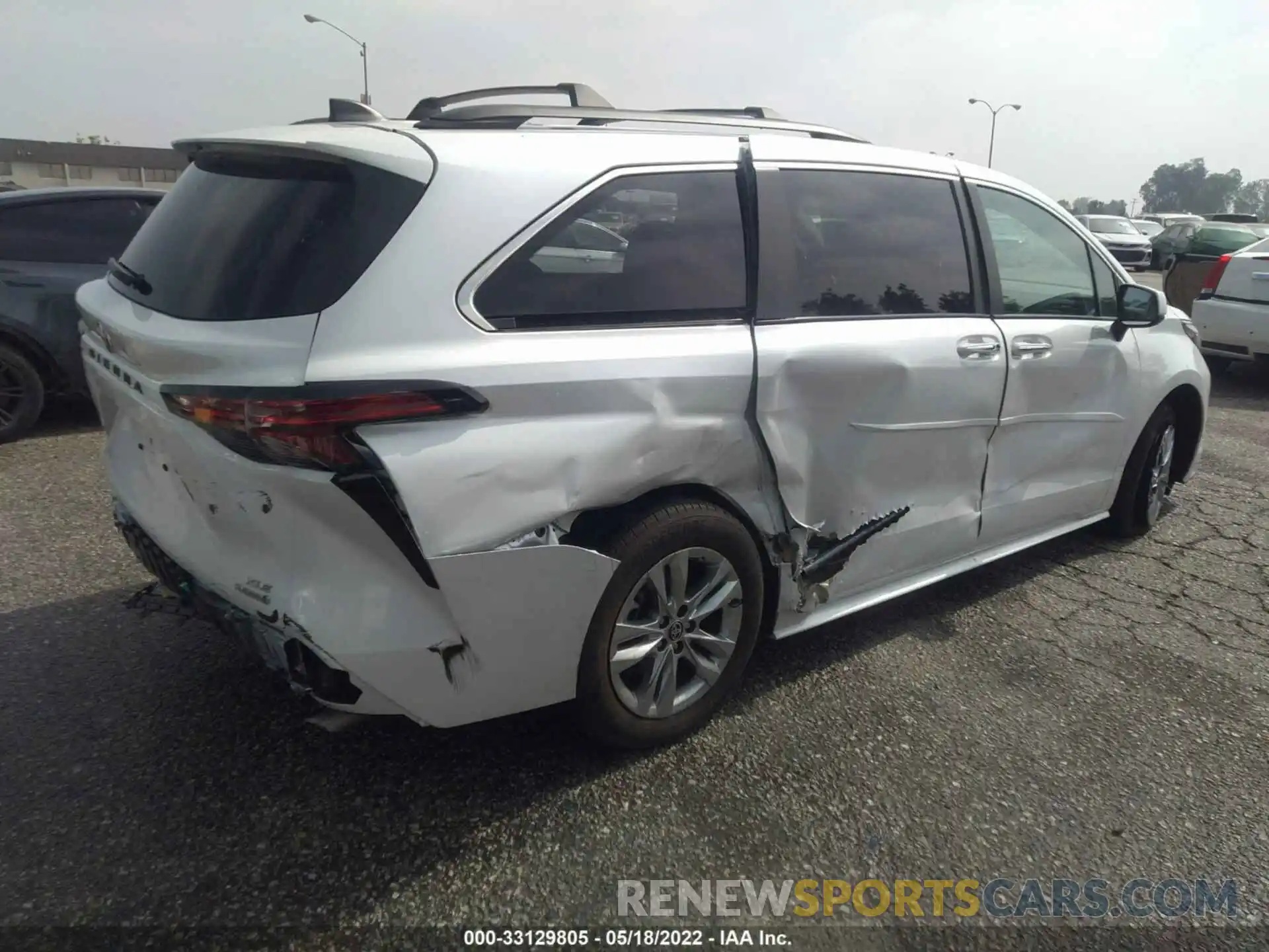 4 Фотография поврежденного автомобиля 5TDJRKEC2NS079491 TOYOTA SIENNA 2022