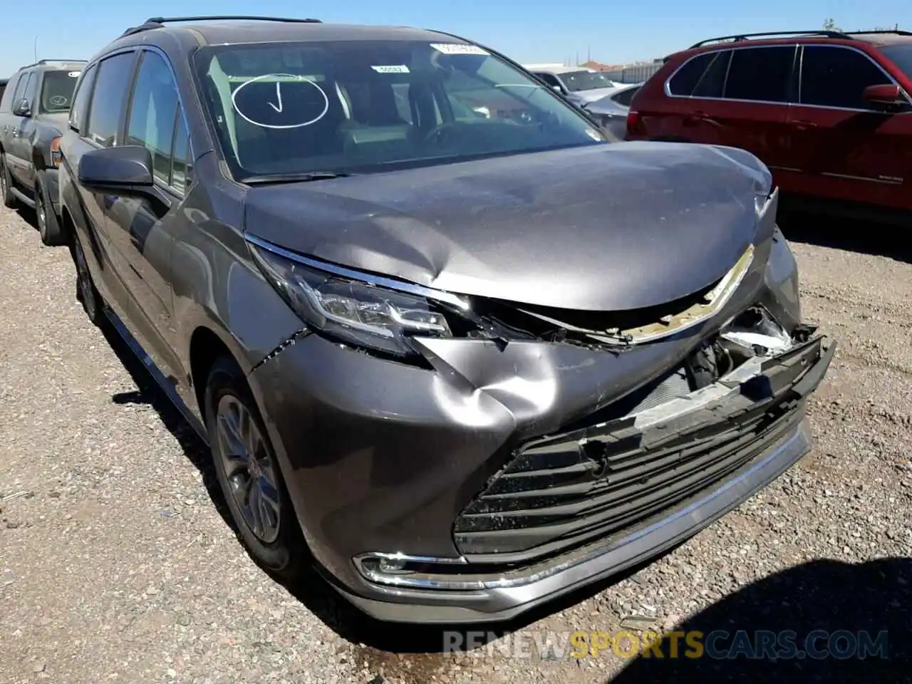 1 Photograph of a damaged car 5TDJRKEC2NS093083 TOYOTA SIENNA 2022