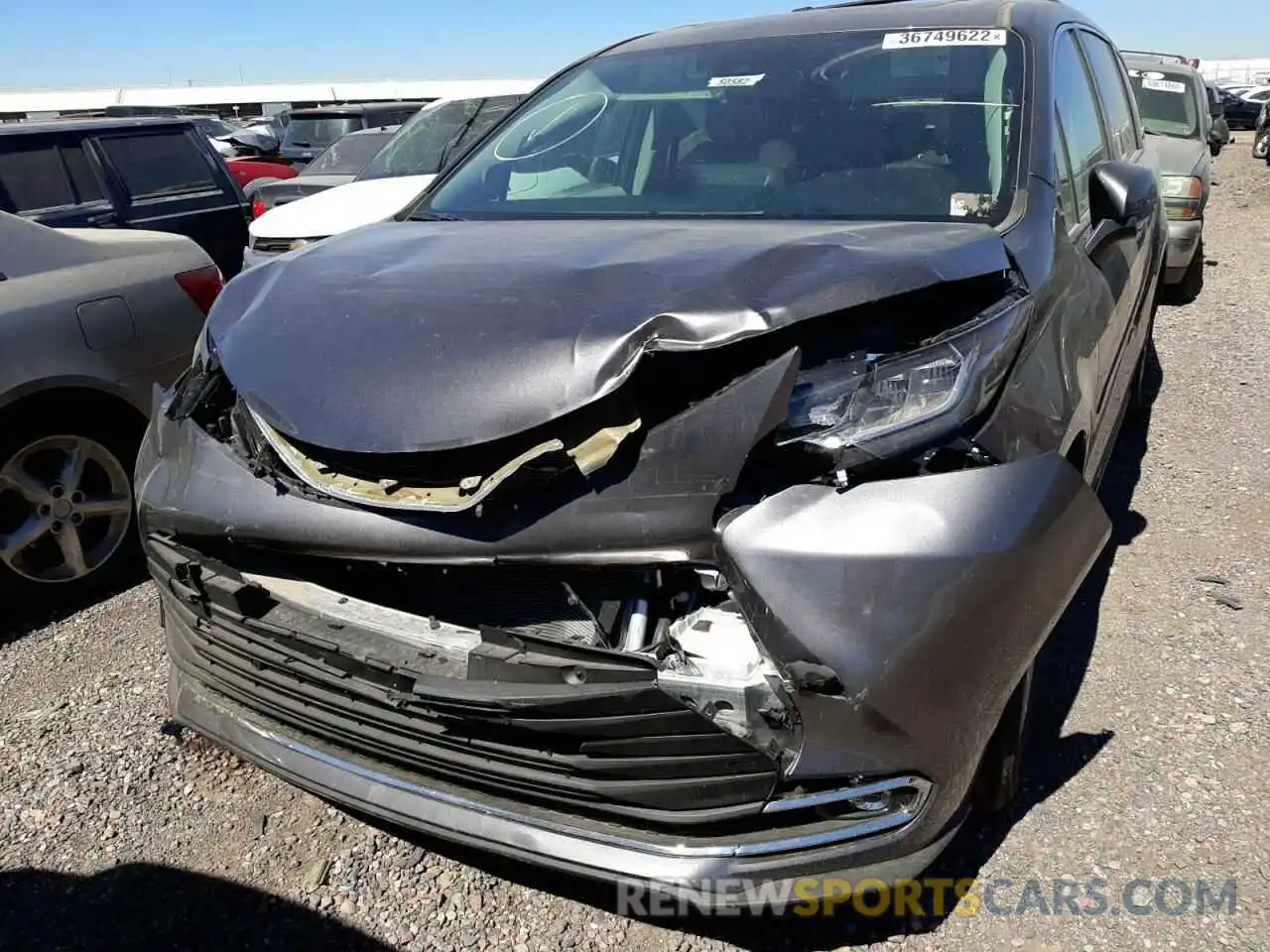 9 Photograph of a damaged car 5TDJRKEC2NS093083 TOYOTA SIENNA 2022