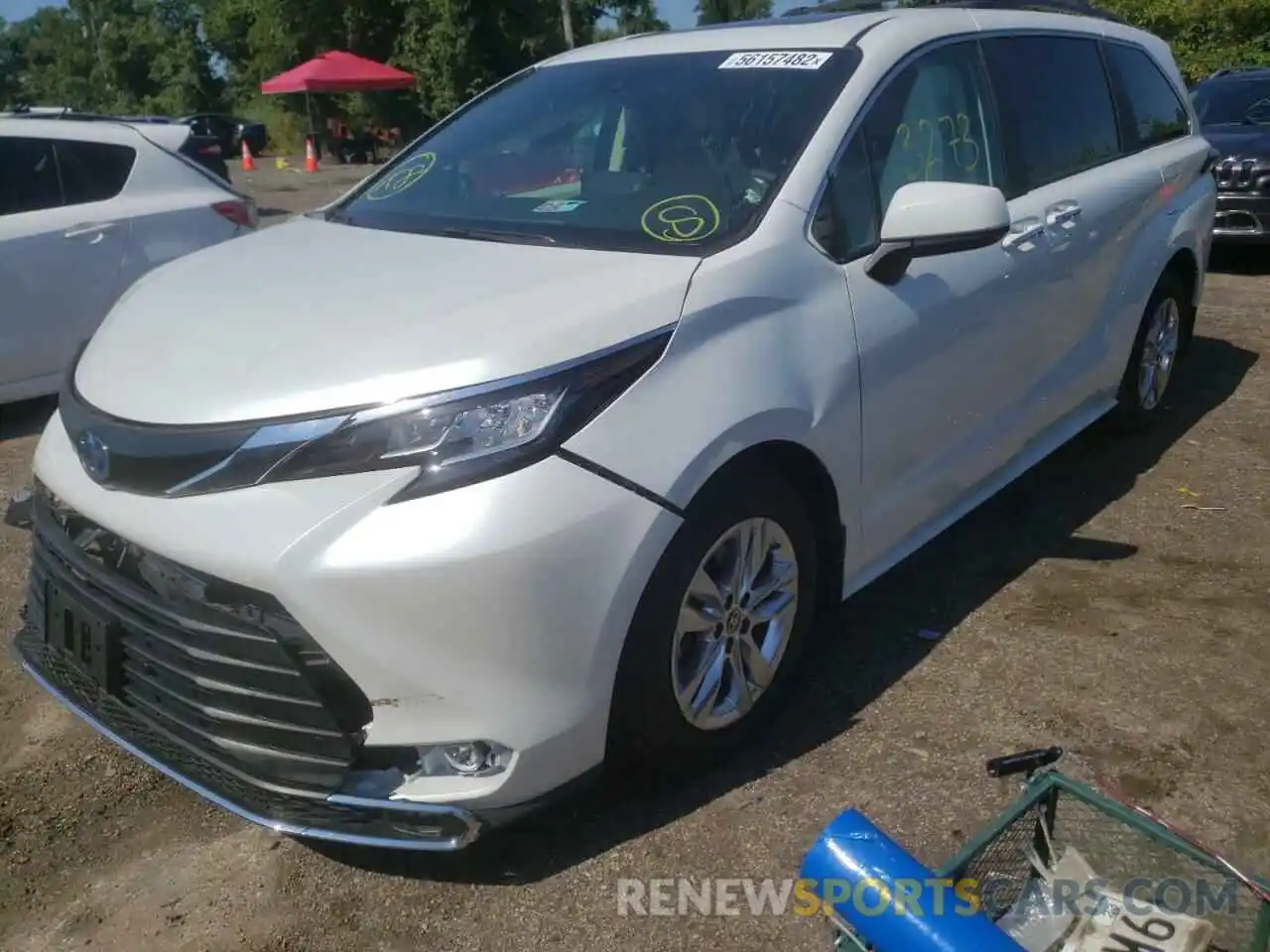 2 Photograph of a damaged car 5TDJRKEC3NS112210 TOYOTA SIENNA 2022