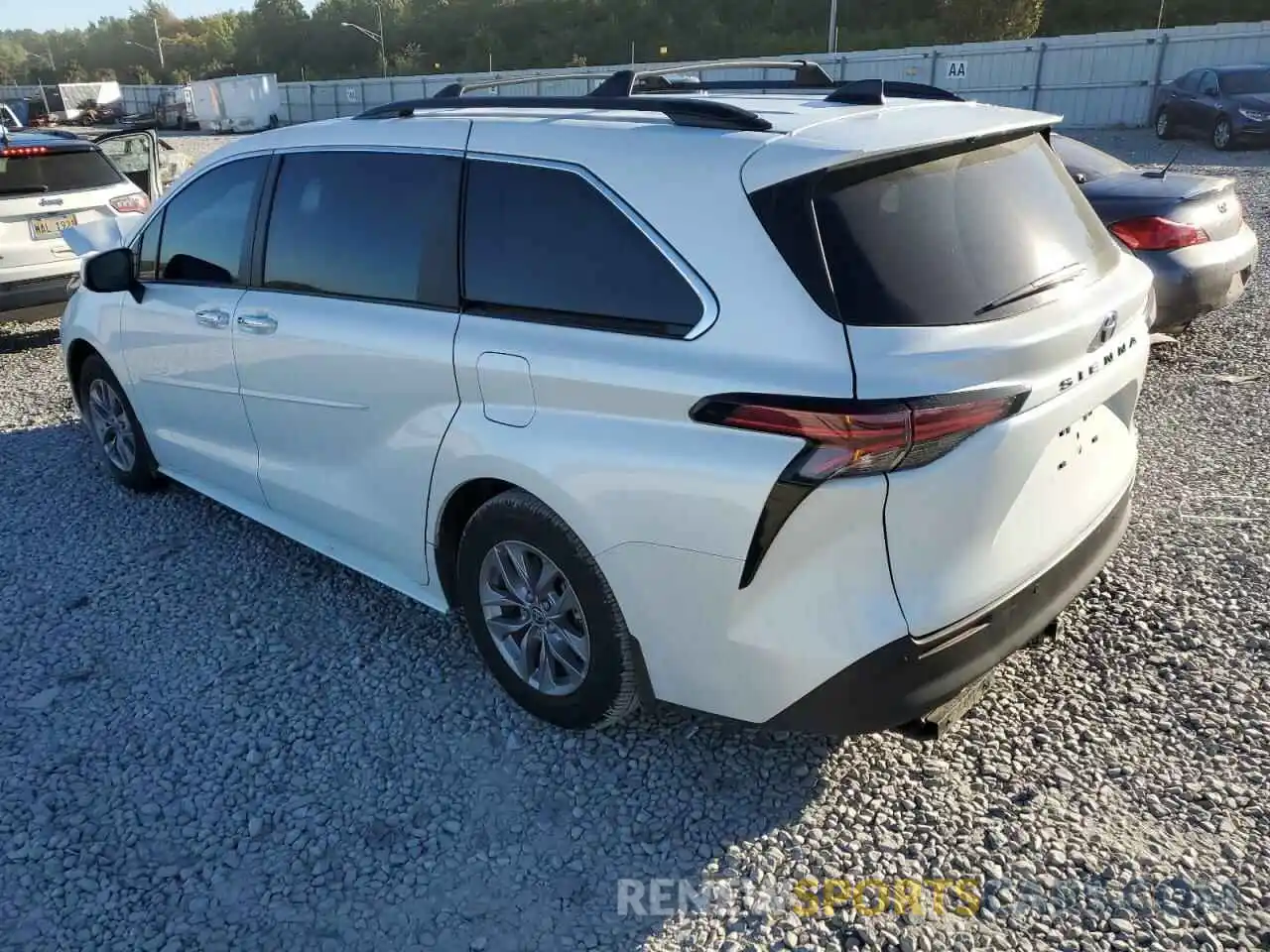 3 Photograph of a damaged car 5TDJRKEC4NS104486 TOYOTA SIENNA 2022