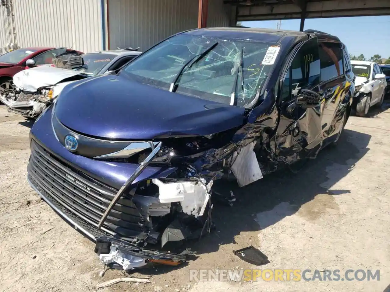 2 Photograph of a damaged car 5TDJRKEC7NS103591 TOYOTA SIENNA 2022