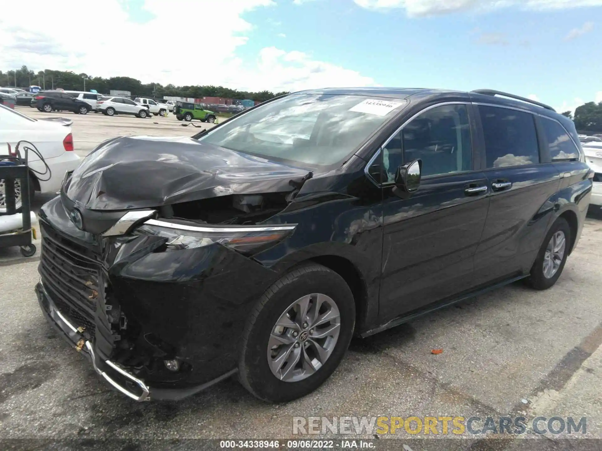 2 Фотография поврежденного автомобиля 5TDJRKEC9NS098605 TOYOTA SIENNA 2022