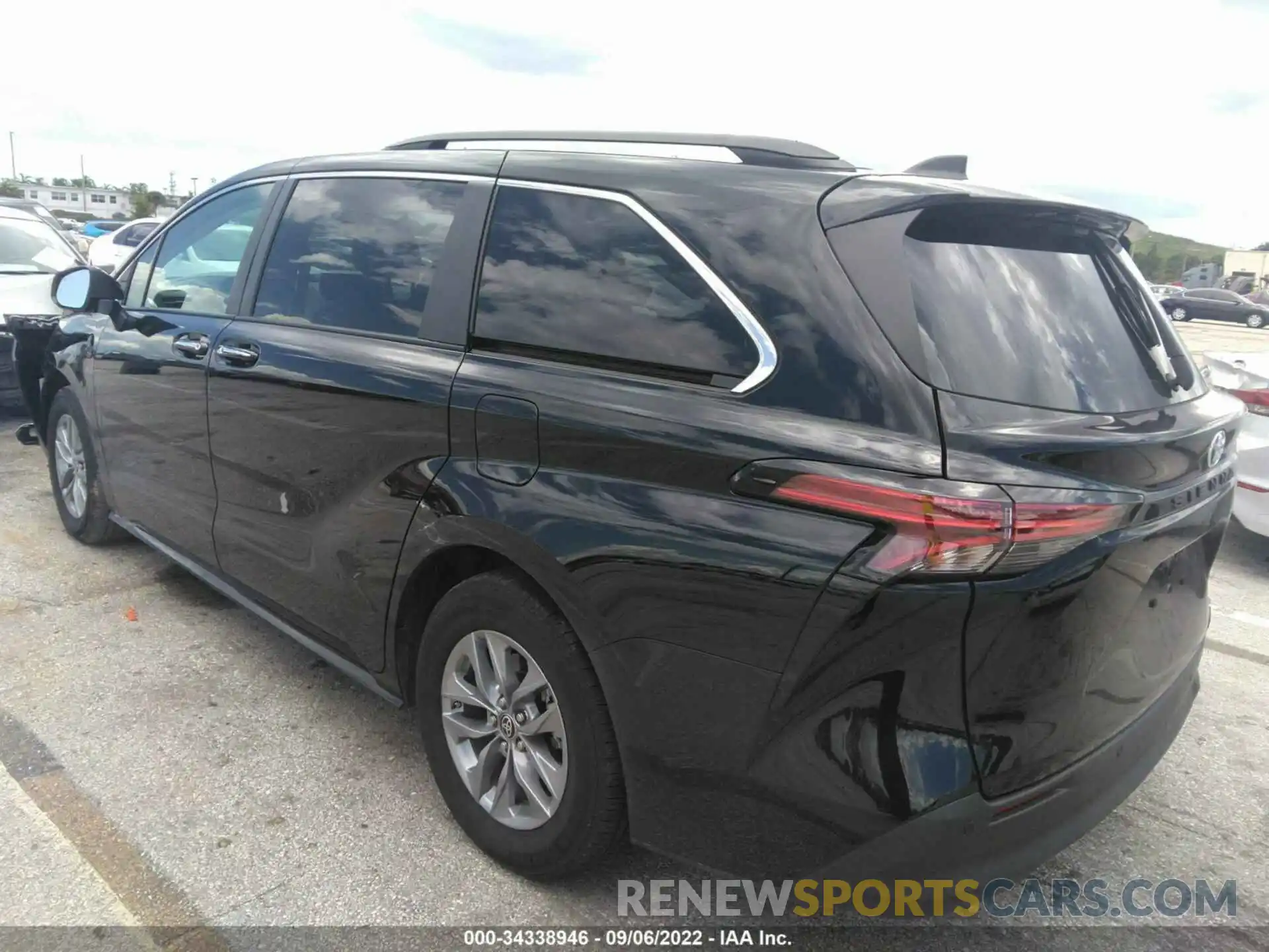 3 Фотография поврежденного автомобиля 5TDJRKEC9NS098605 TOYOTA SIENNA 2022