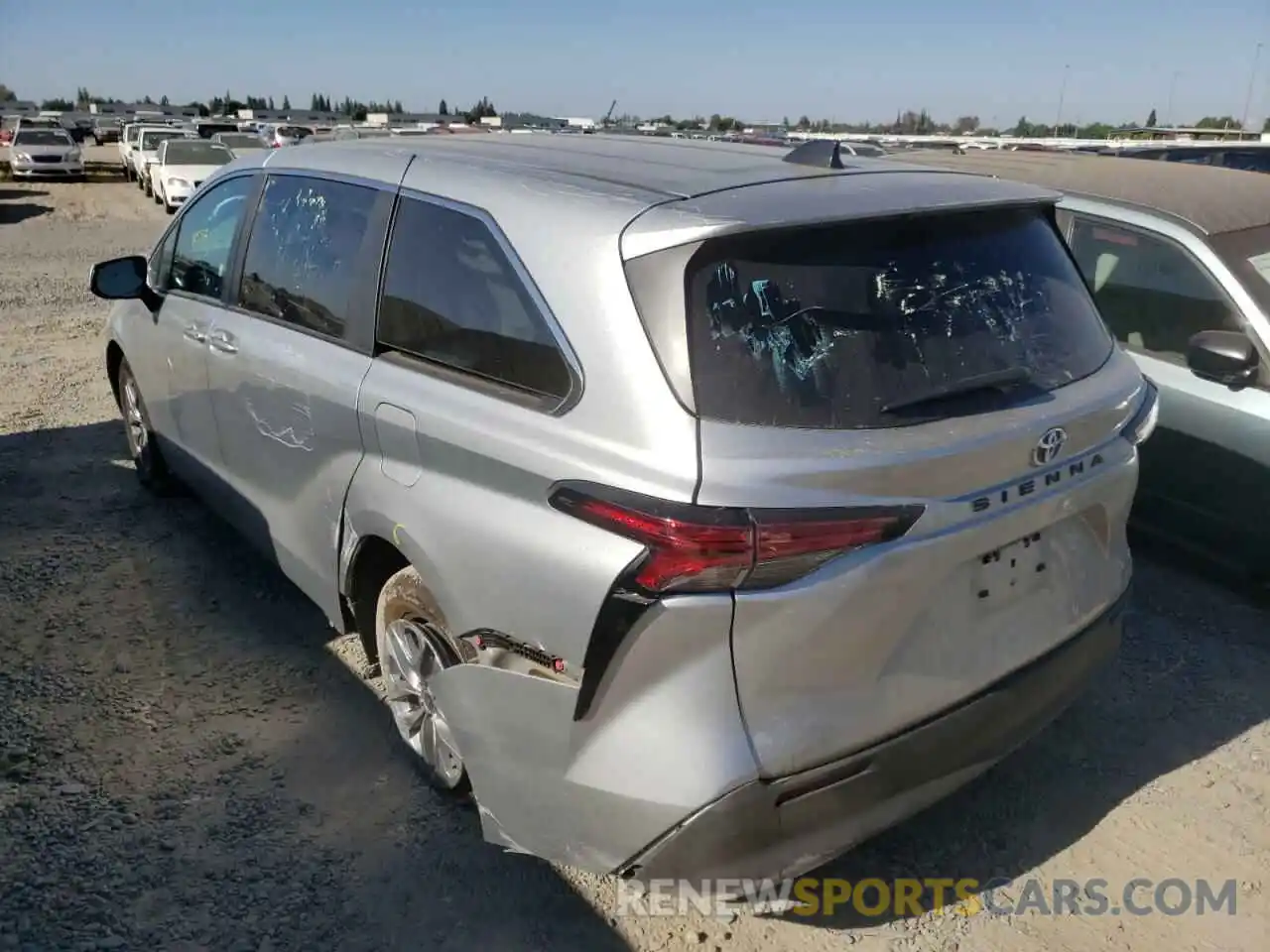 3 Photograph of a damaged car 5TDKRKEC0NS100858 TOYOTA SIENNA 2022