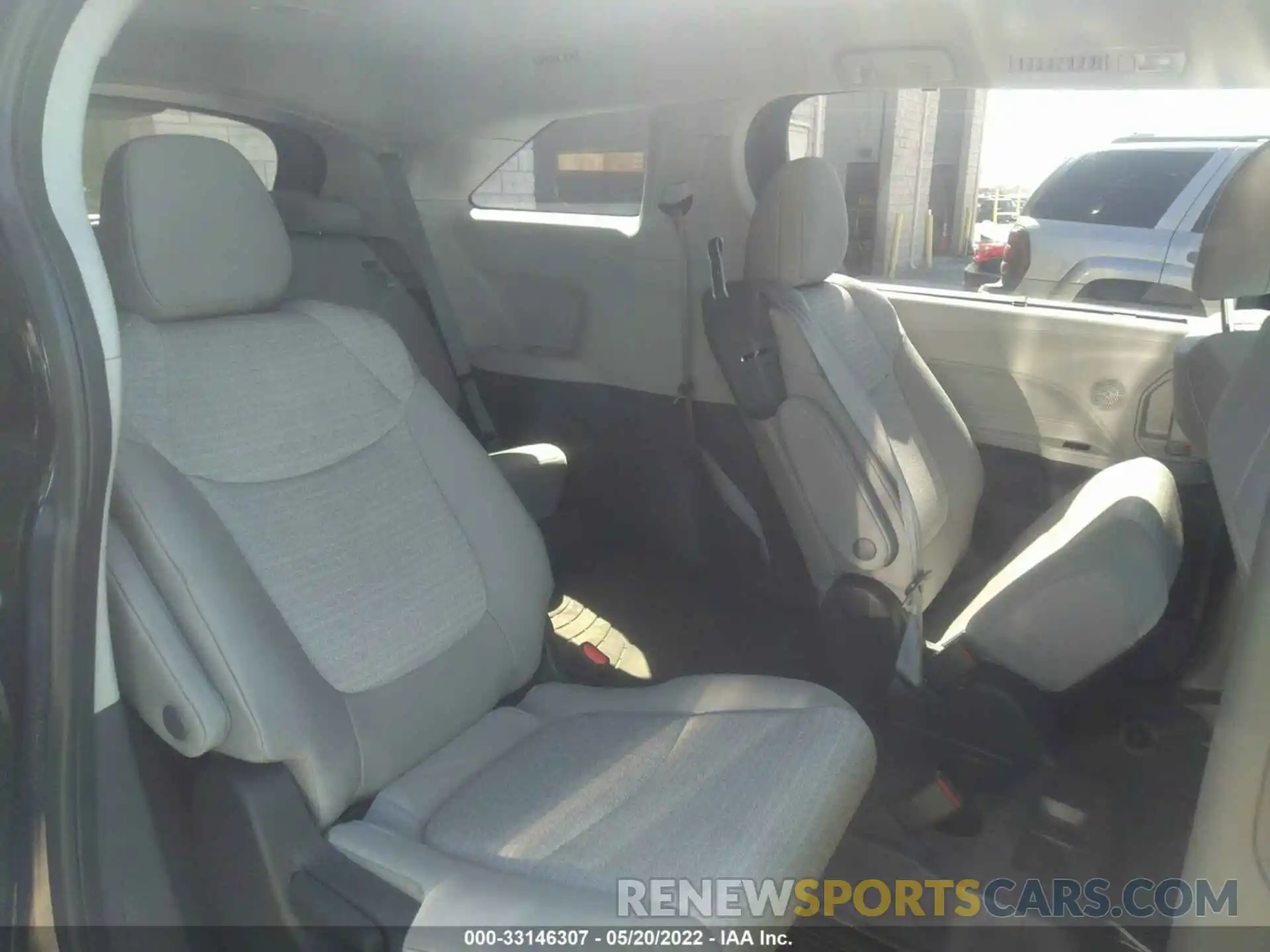 8 Фотография поврежденного автомобиля 5TDKRKEC2NS095758 TOYOTA SIENNA 2022